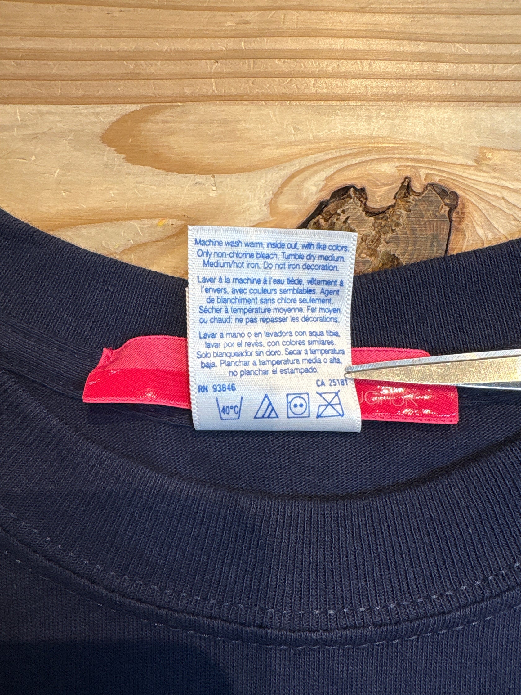 00's「GOODENOUGH UK」 グラフィックTシャツ