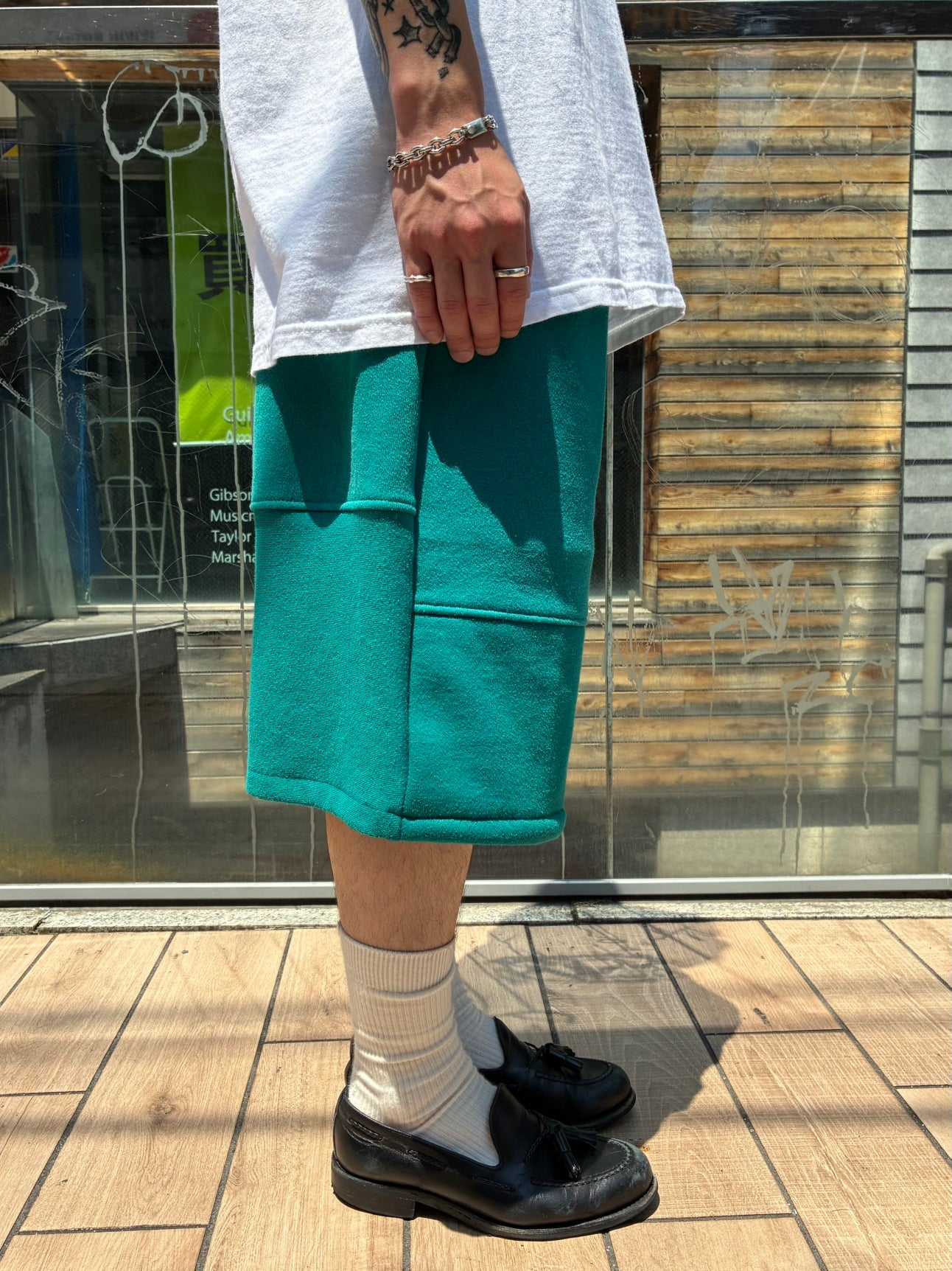 REMAKE SWEATS DOUBLE KNEE SHORTS
