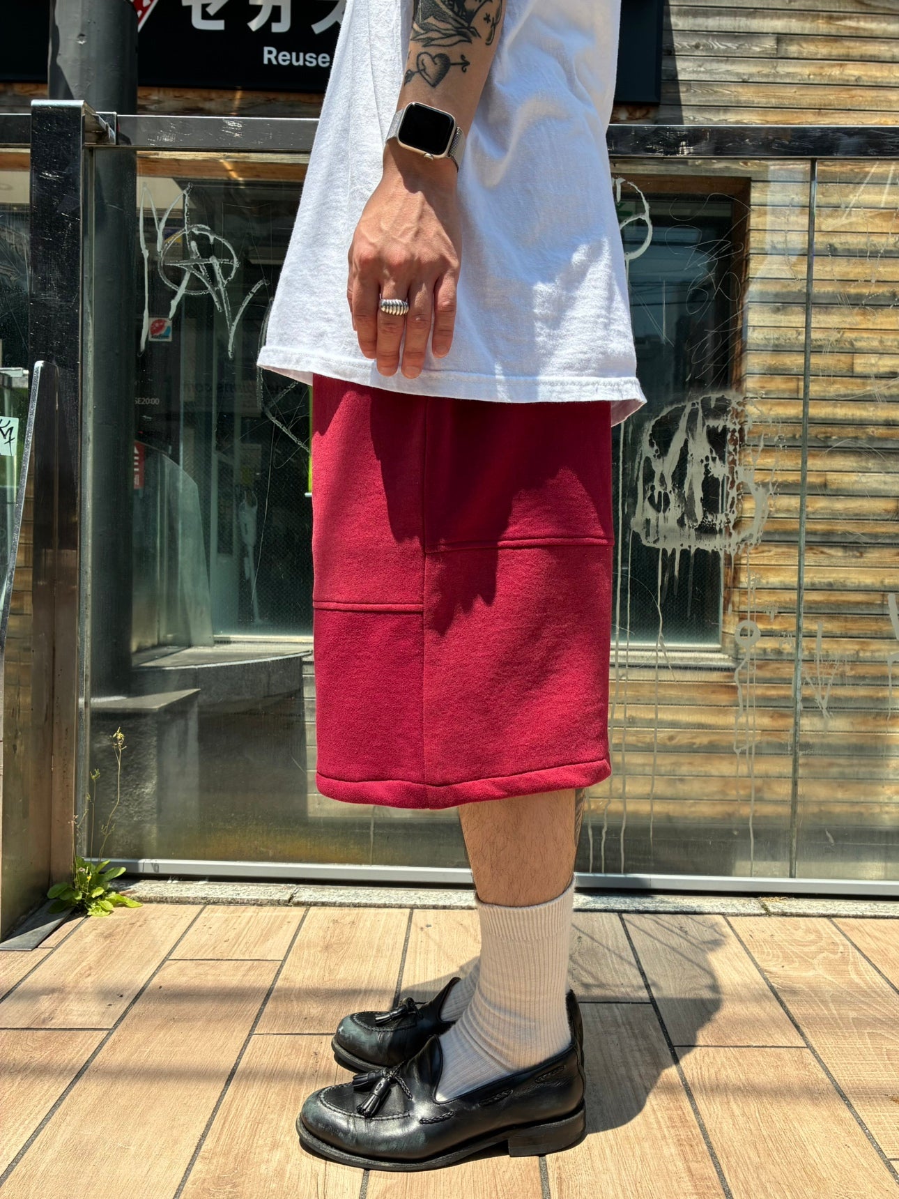 REMAKE  SWEATS DOUBLE KNEE SHORTS