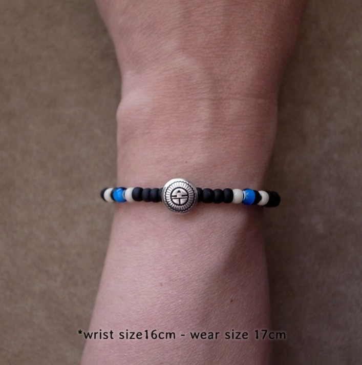 SILVER925 CONCHO & BEADS BRACELET- MAT BLACK / ROSETTAPRAYER②