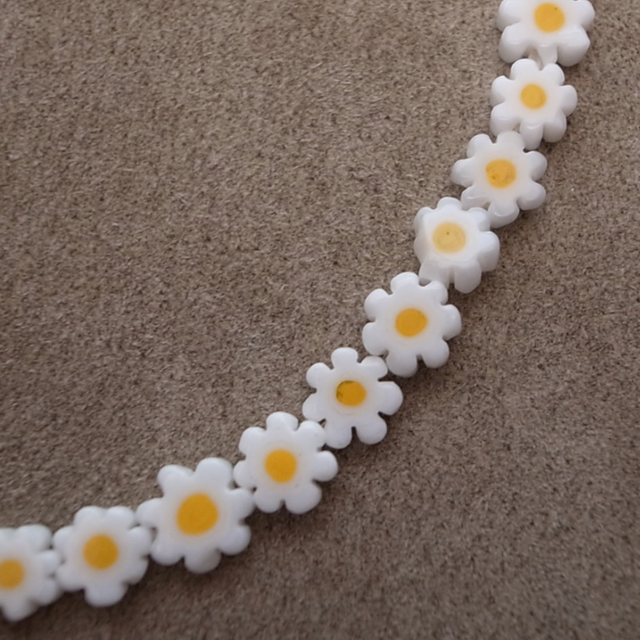 MILLEFIORI FLOWER BEADS NECKLACE- WHITE FLOWER / ROSETTAPRAYER