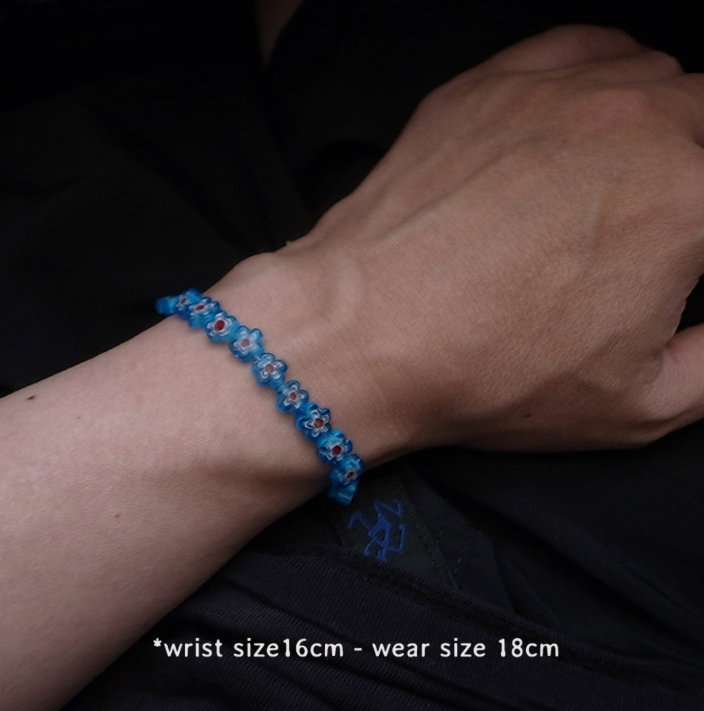MILLEFIORI FLOWER BEADS BRACELET- BLUE FLOWER / ROSETTAPRAYER