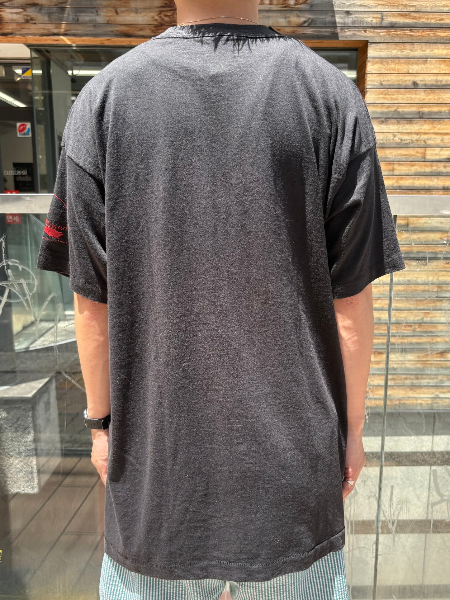 90's 「URBAN RENAISSANCE」 グラフィックTシャツ