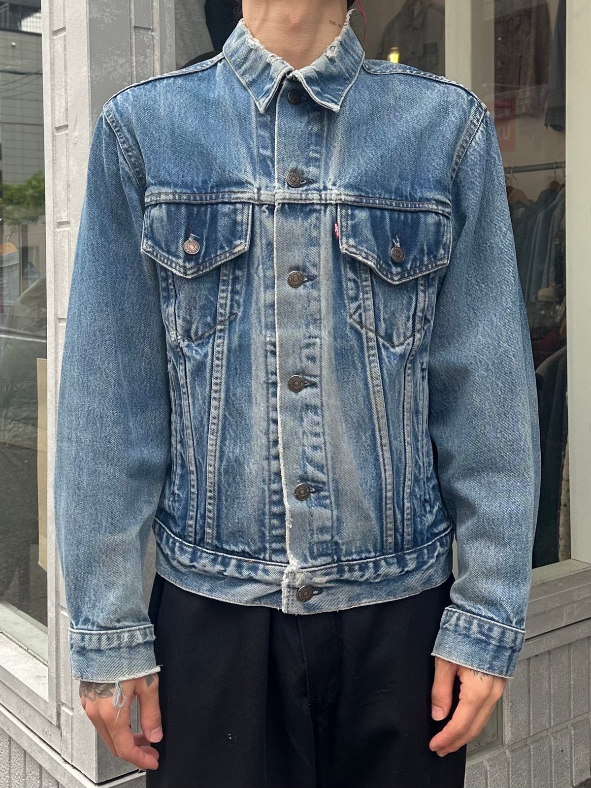 Levis デニムジャケット70506-0216 サイズ42 サイドポケット 古着 70s USA製 Levi's 70506-0216 ハンド ポケット付 濃紺 デニム