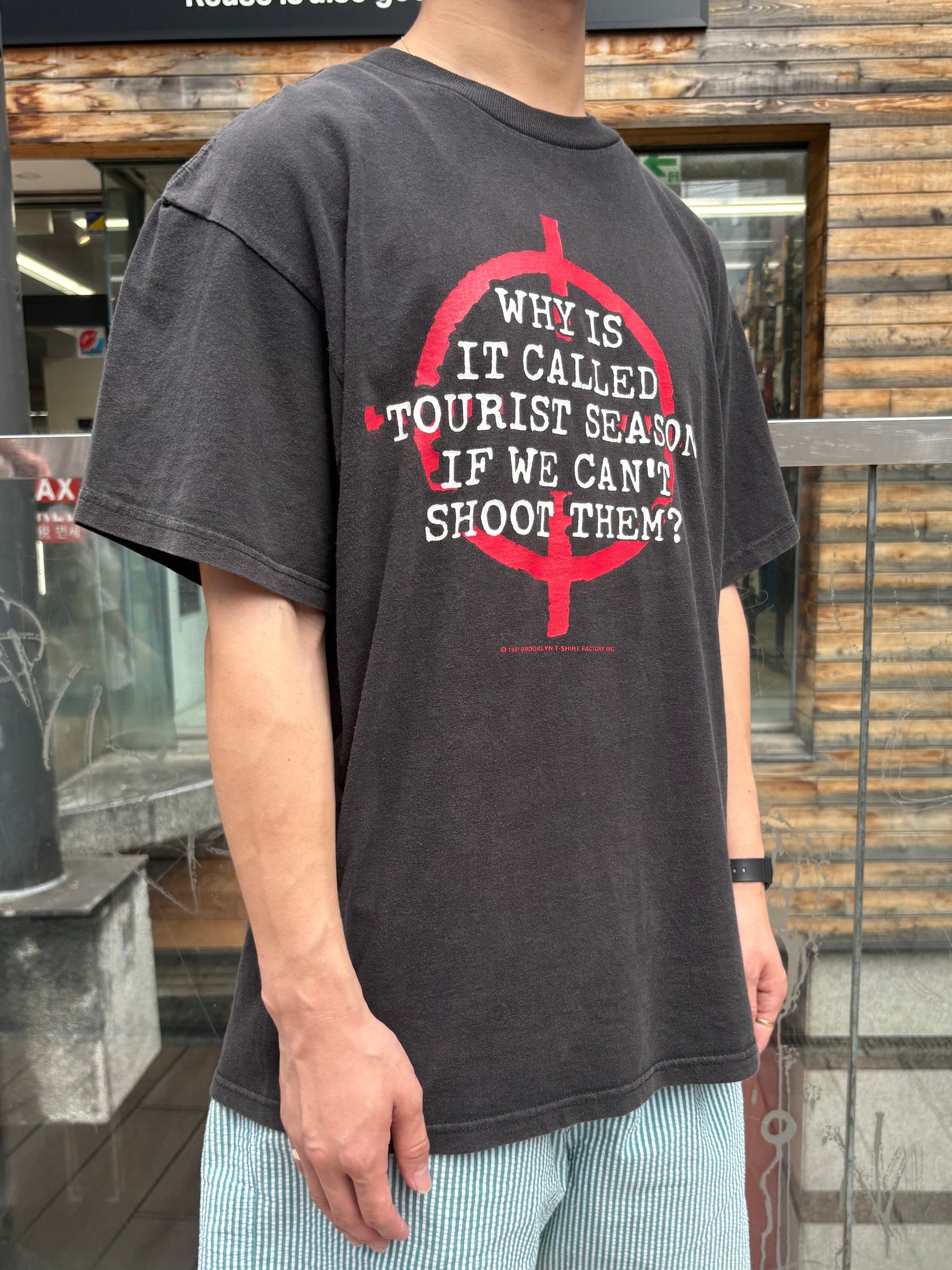 90's「Brooklyn T-Shirt Factory, Inc.」グラフィックTシャツ