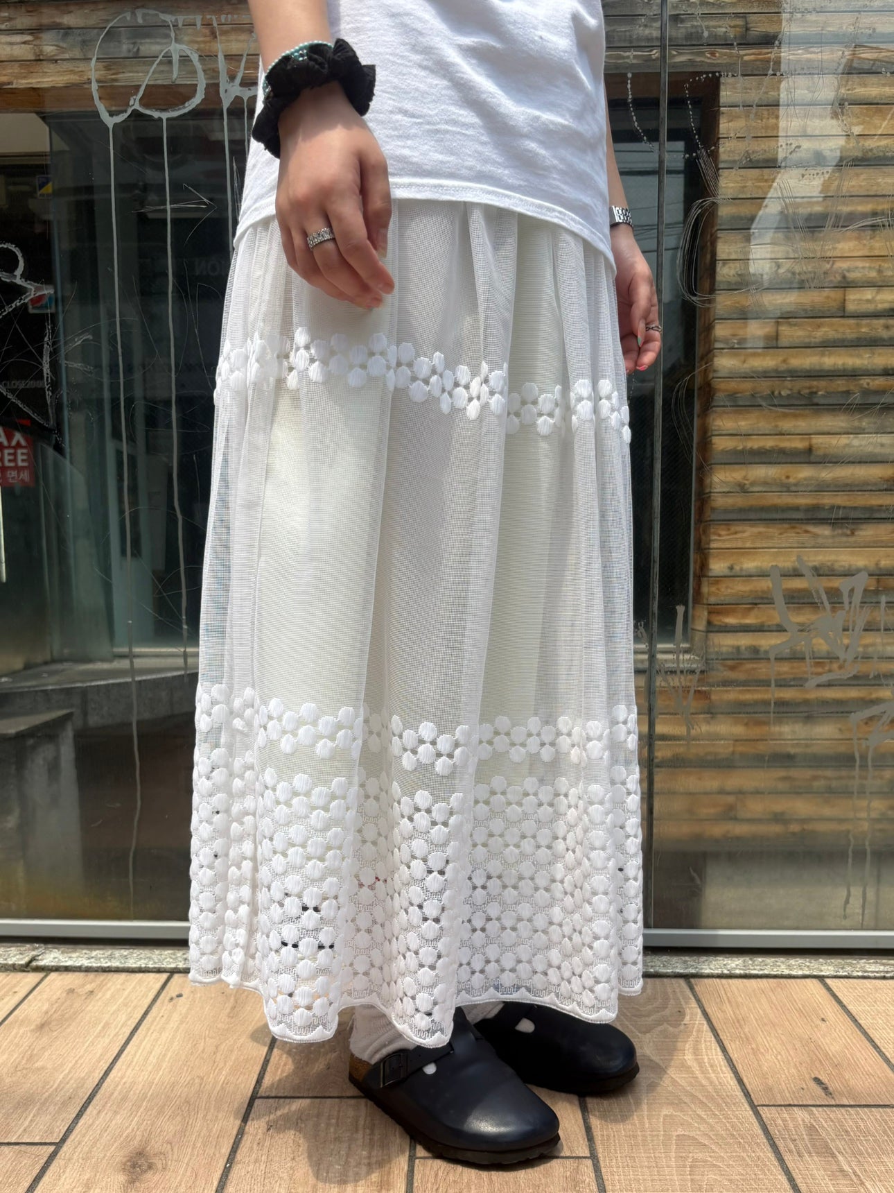 REMAKE LACE LONG SKIRT
