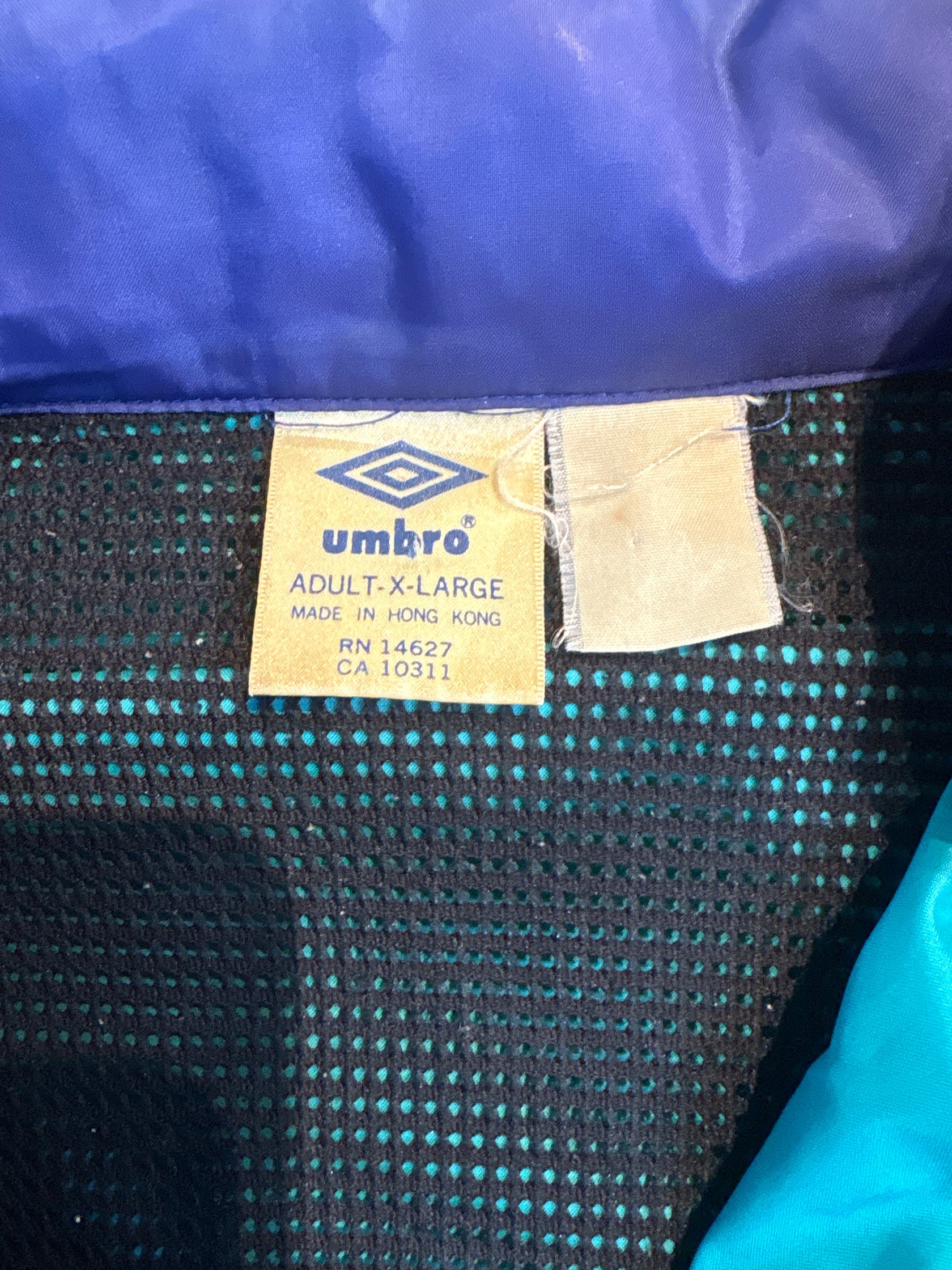90's「UMBRO」ナイロンジャケット