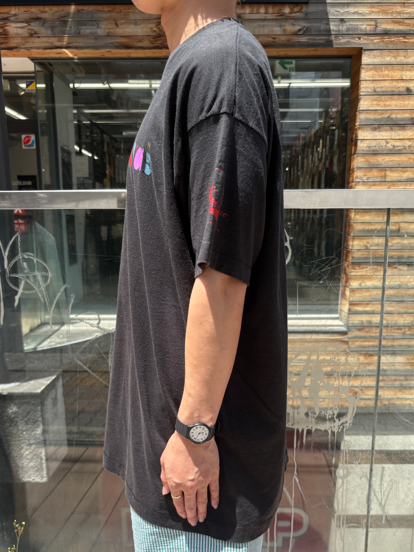 90's 「URBAN RENAISSANCE」 グラフィックTシャツ