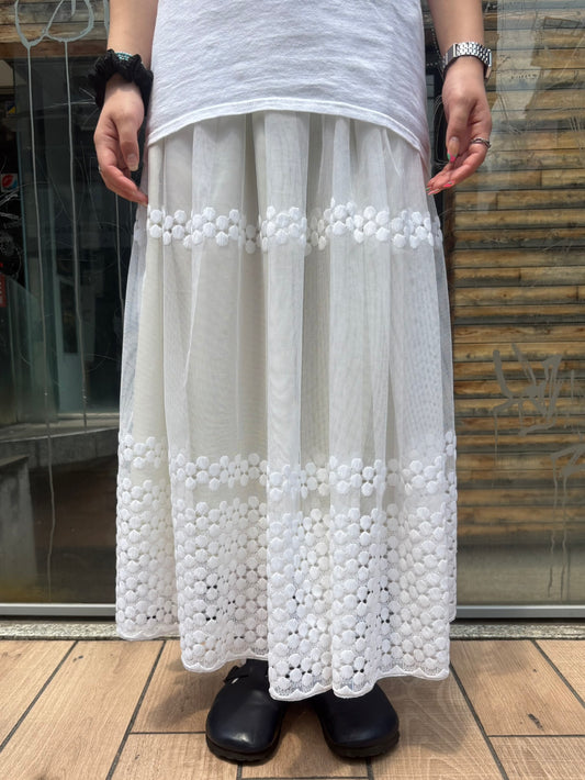 REMAKE LACE LONG SKIRT