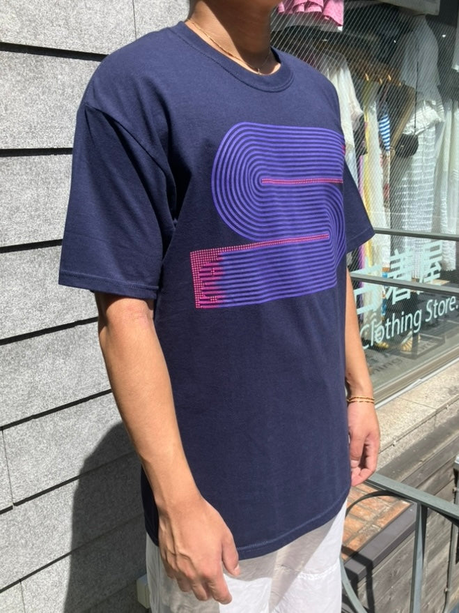 00's「GOODENOUGH UK」 グラフィックTシャツ