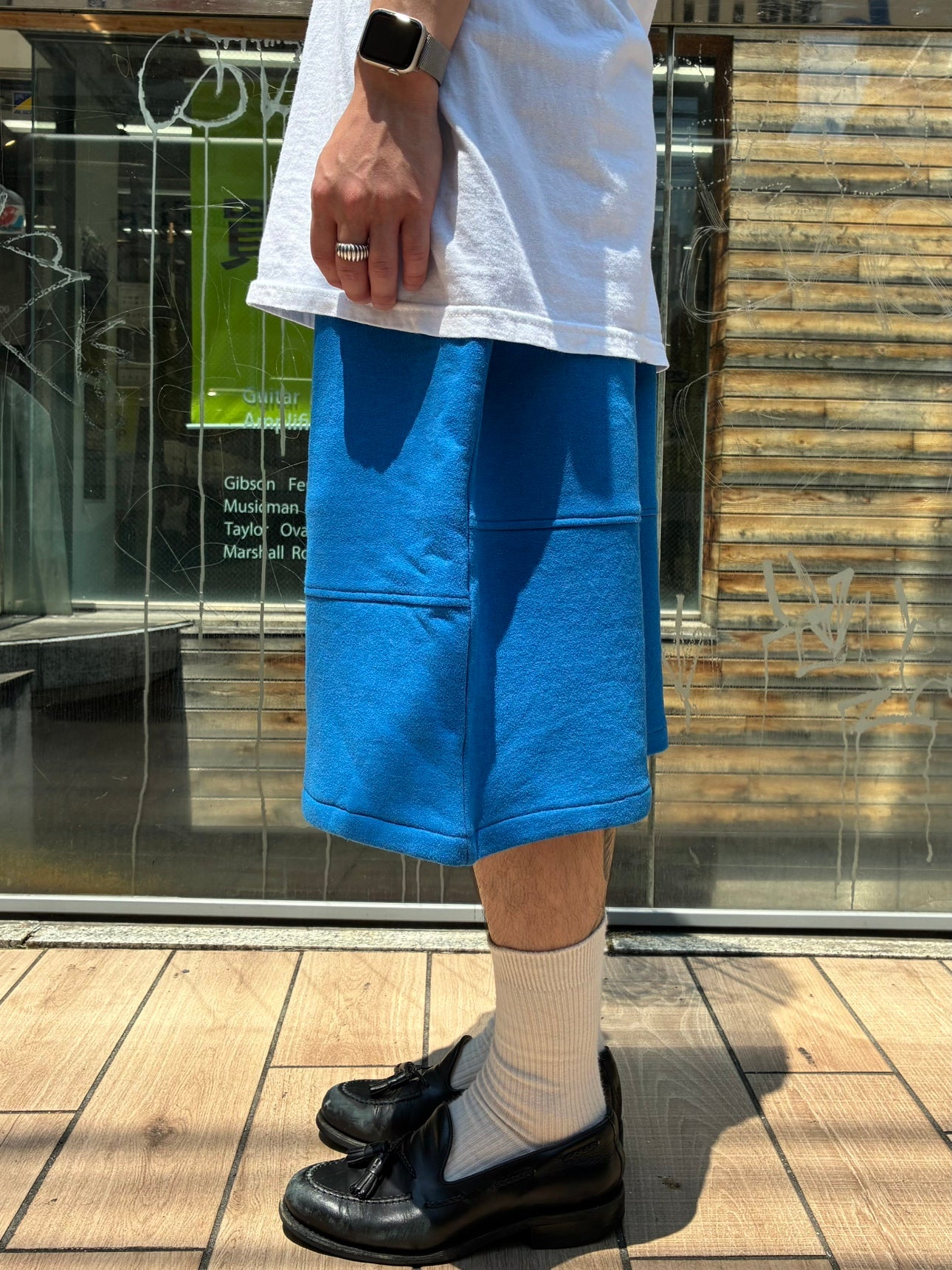 REMAKE  SWEATS DOUBLE KNEE SHORTS