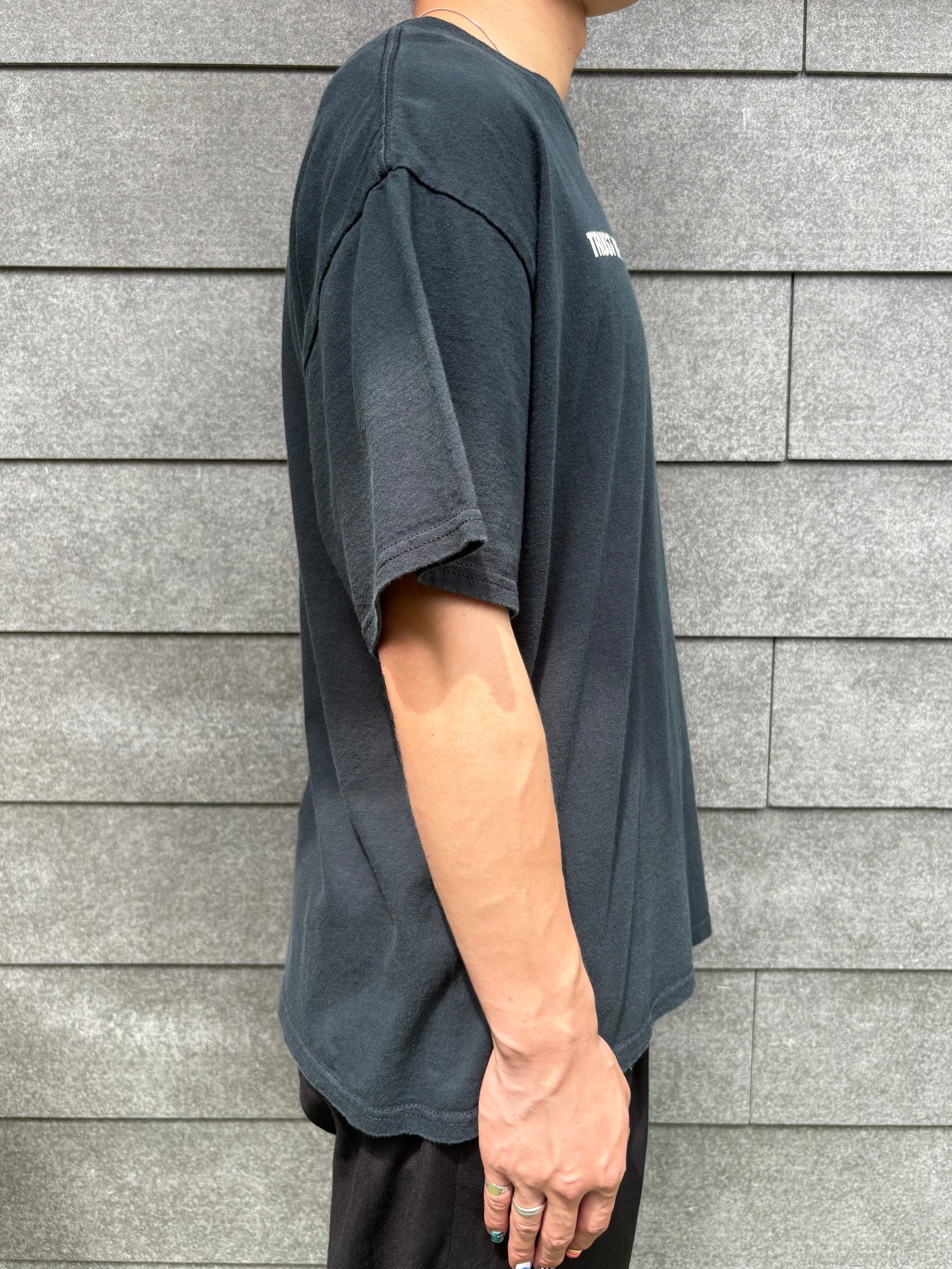 00's「TRUST ME. I DO THIS ALL THE TIME」メッセージTシャツ