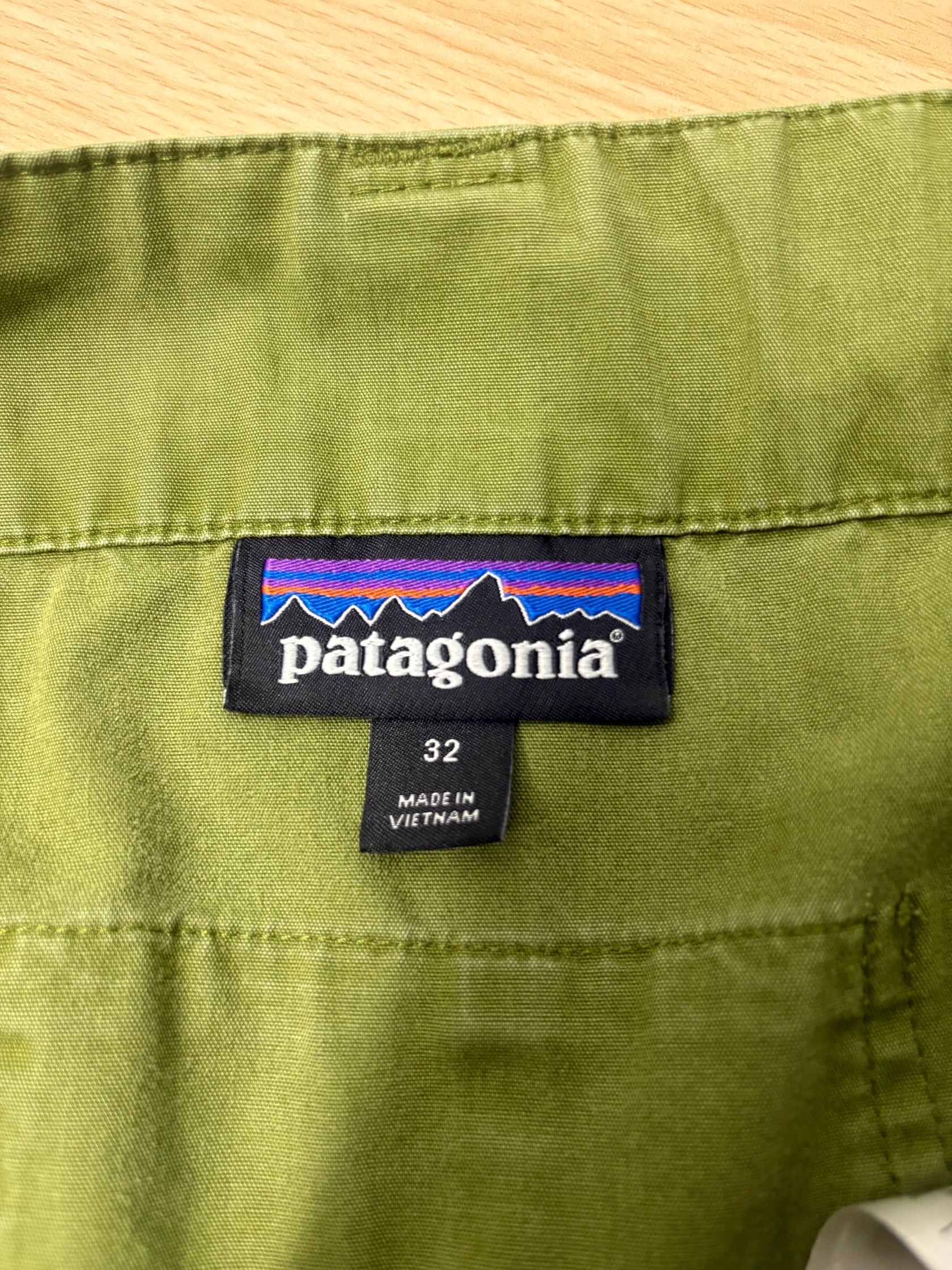 20's PATAGONIA「オーガニックコットン」ショ
ーツ