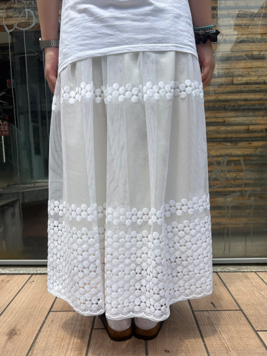REMAKE LACE LONG SKIRT