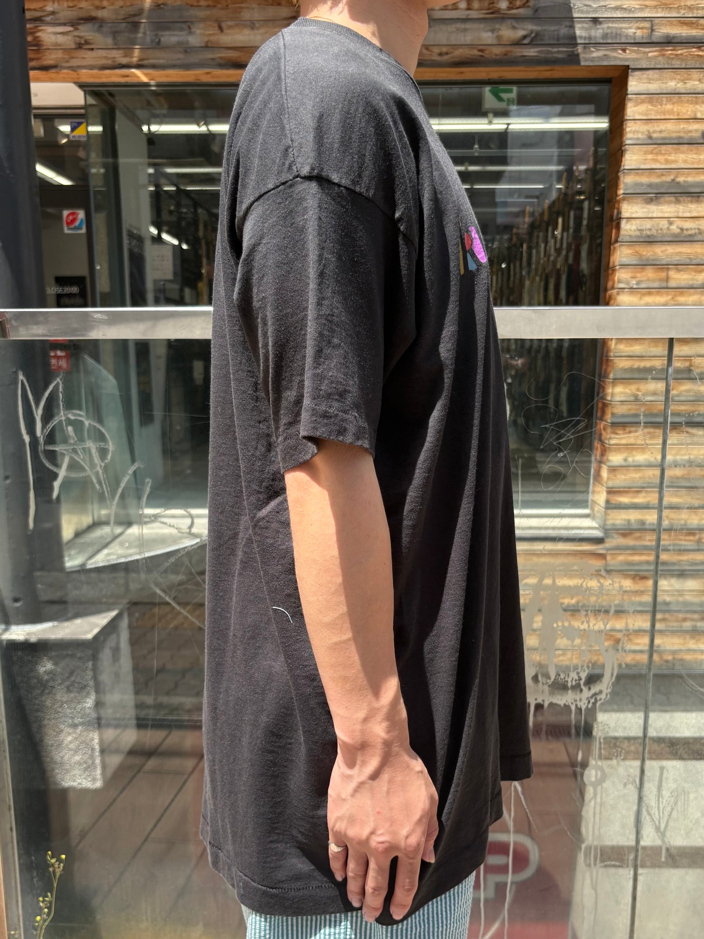 90's 「URBAN RENAISSANCE」 グラフィックTシャツ