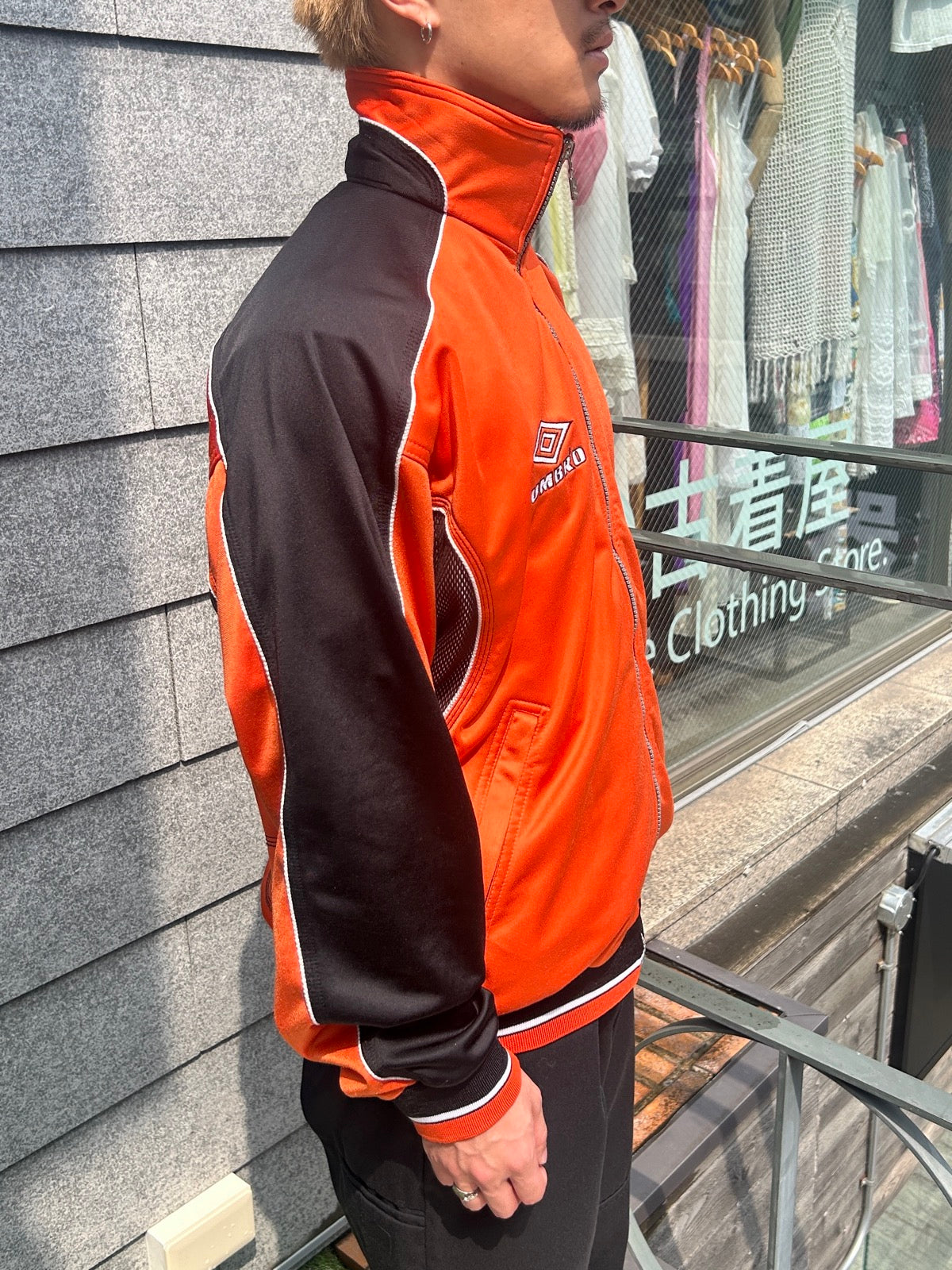 90's「 UMBRO 」トラックジャケット