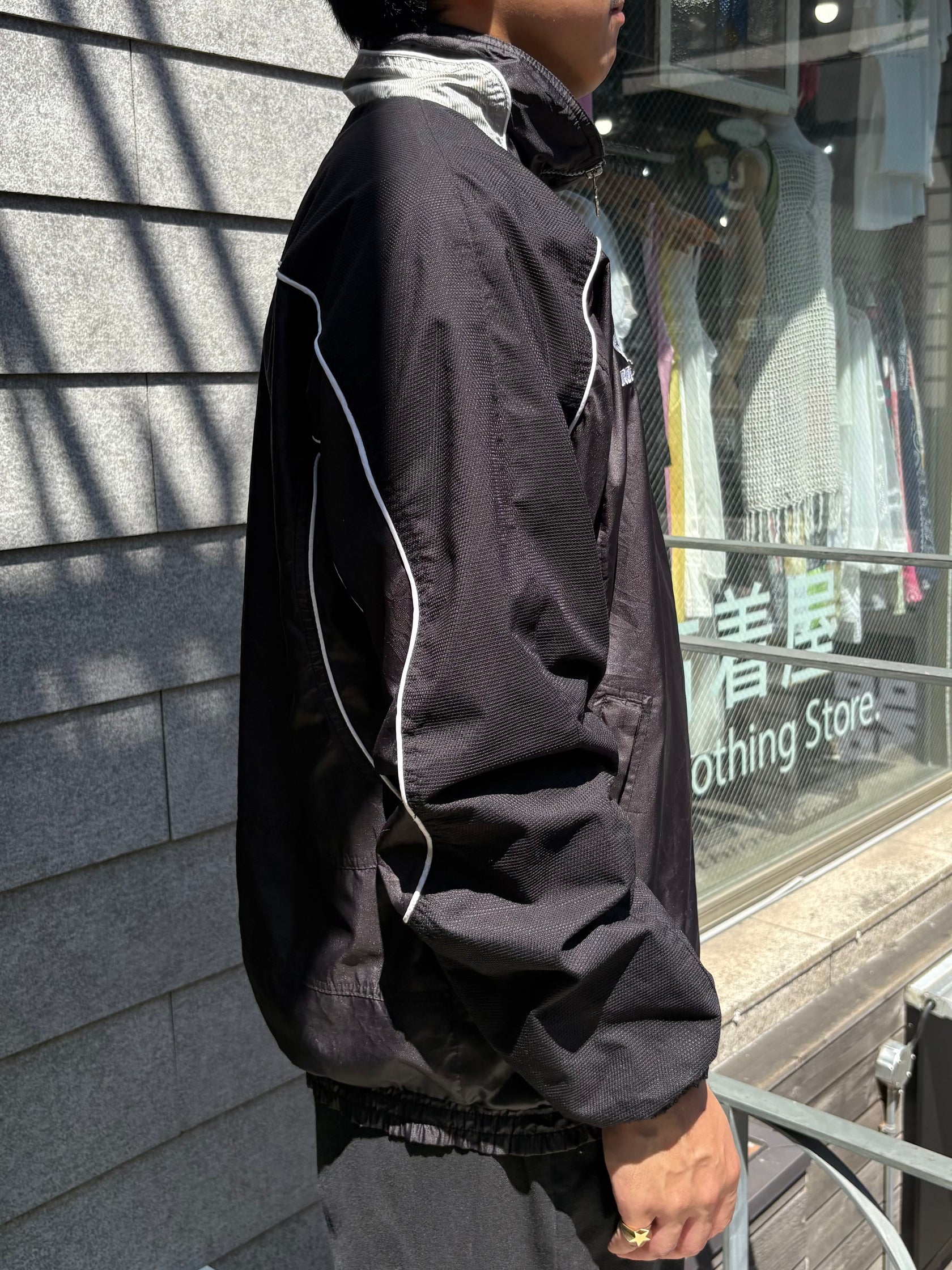 00's「UMBRO」ナイロンジャケット