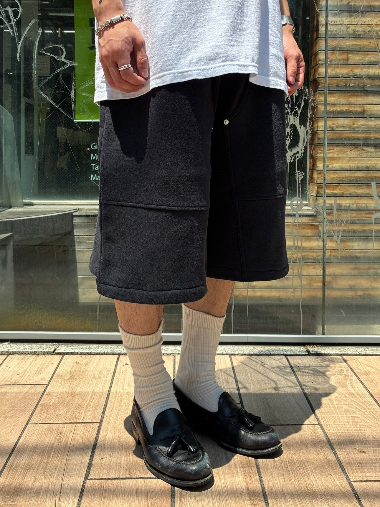 REMAKE  SWEATS DOUBLE KNEE SHORTS