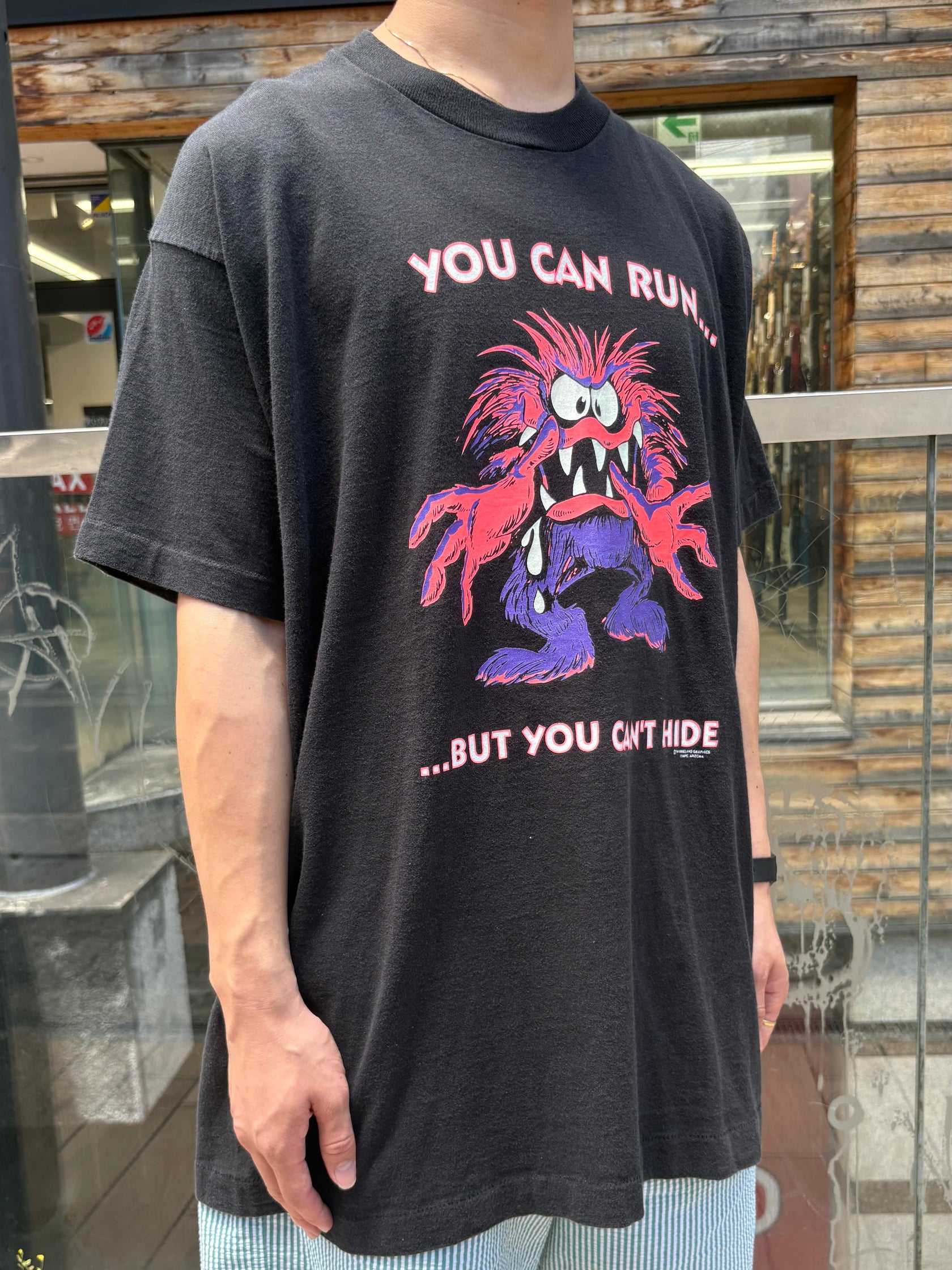 90's 「Brieland Graphics」グラフィックTシャツ