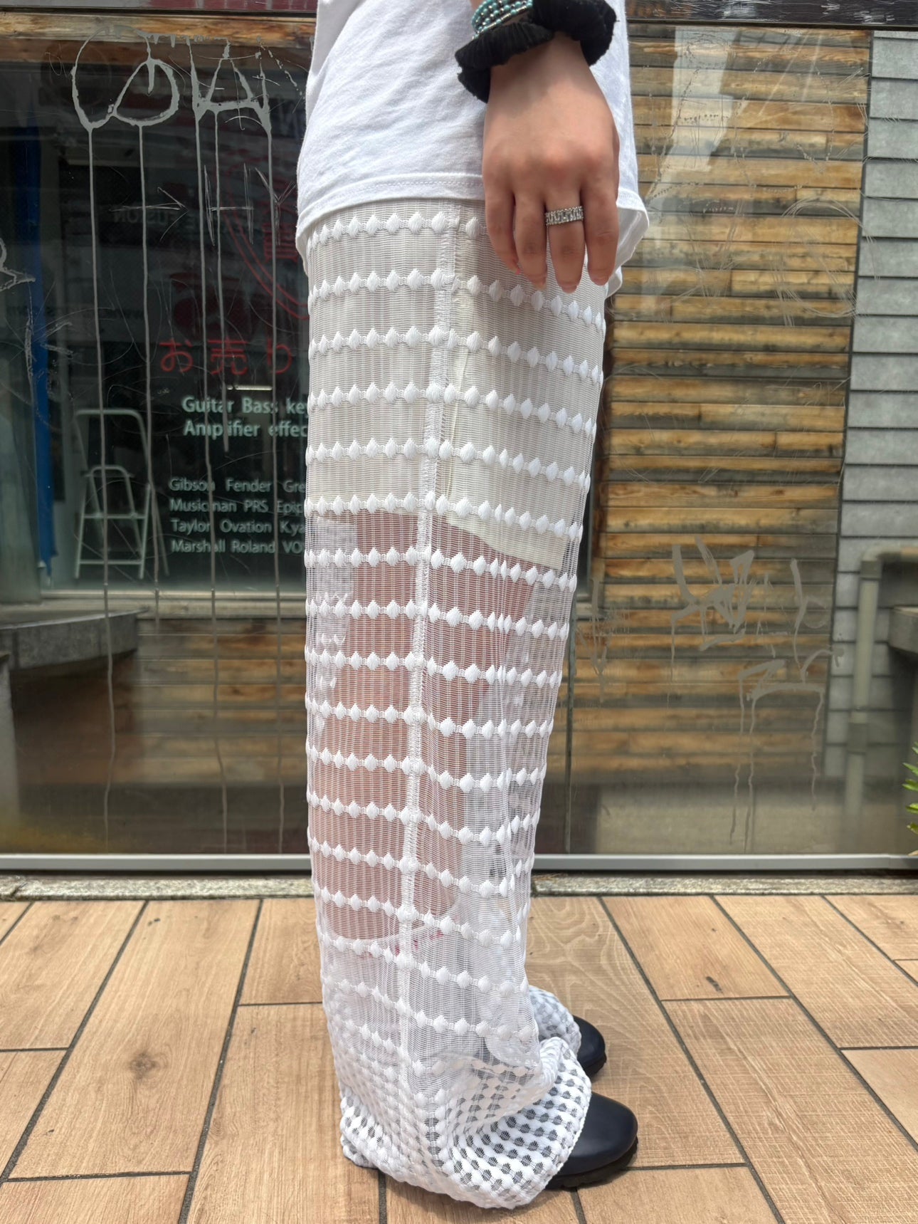 REMAKE LACE PANTS