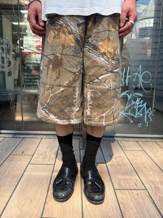 REMAKE  SWEATS DOUBLE KNEE SHORTS