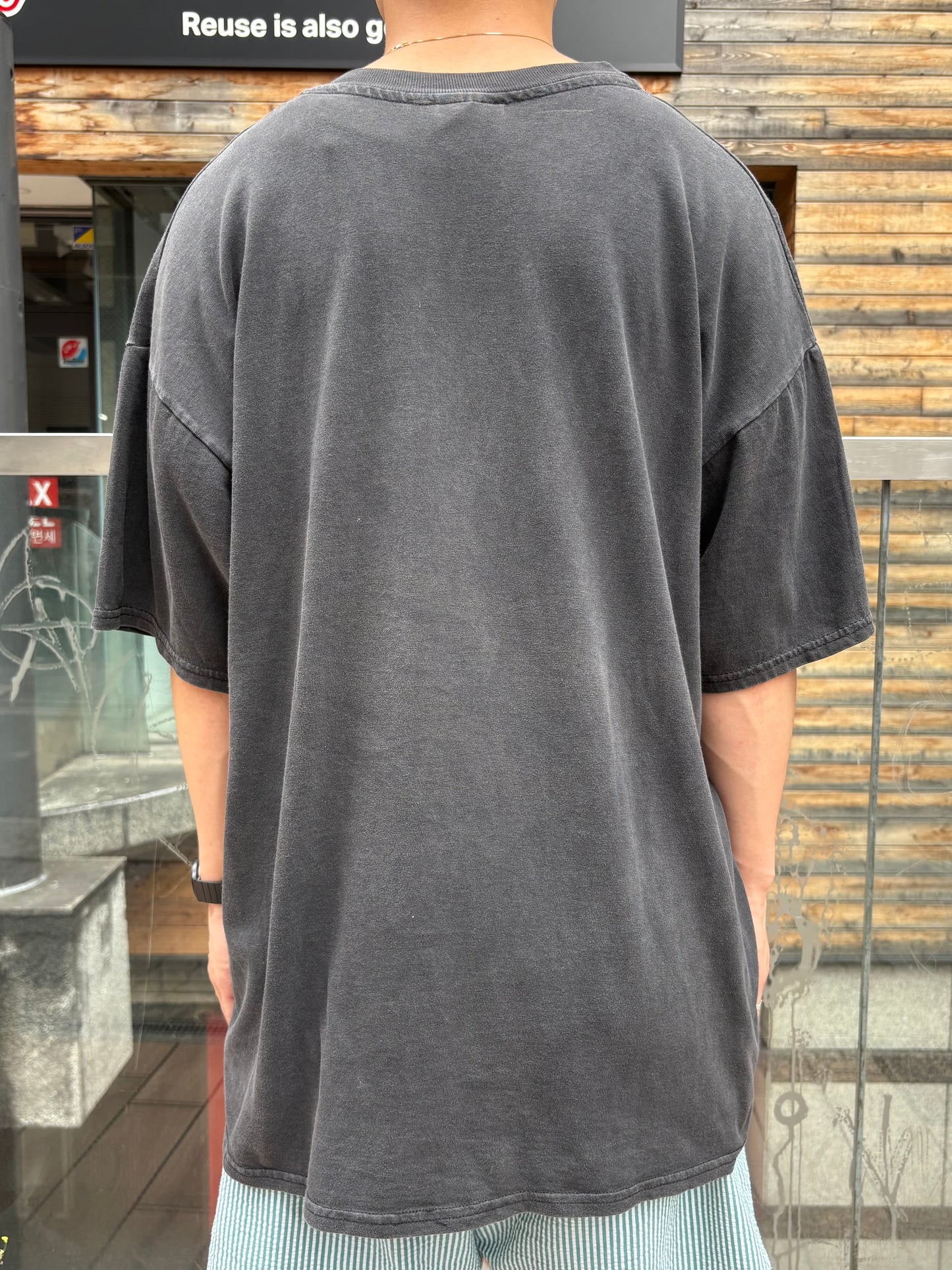 90's「MUNY」グラフィックTシャツ