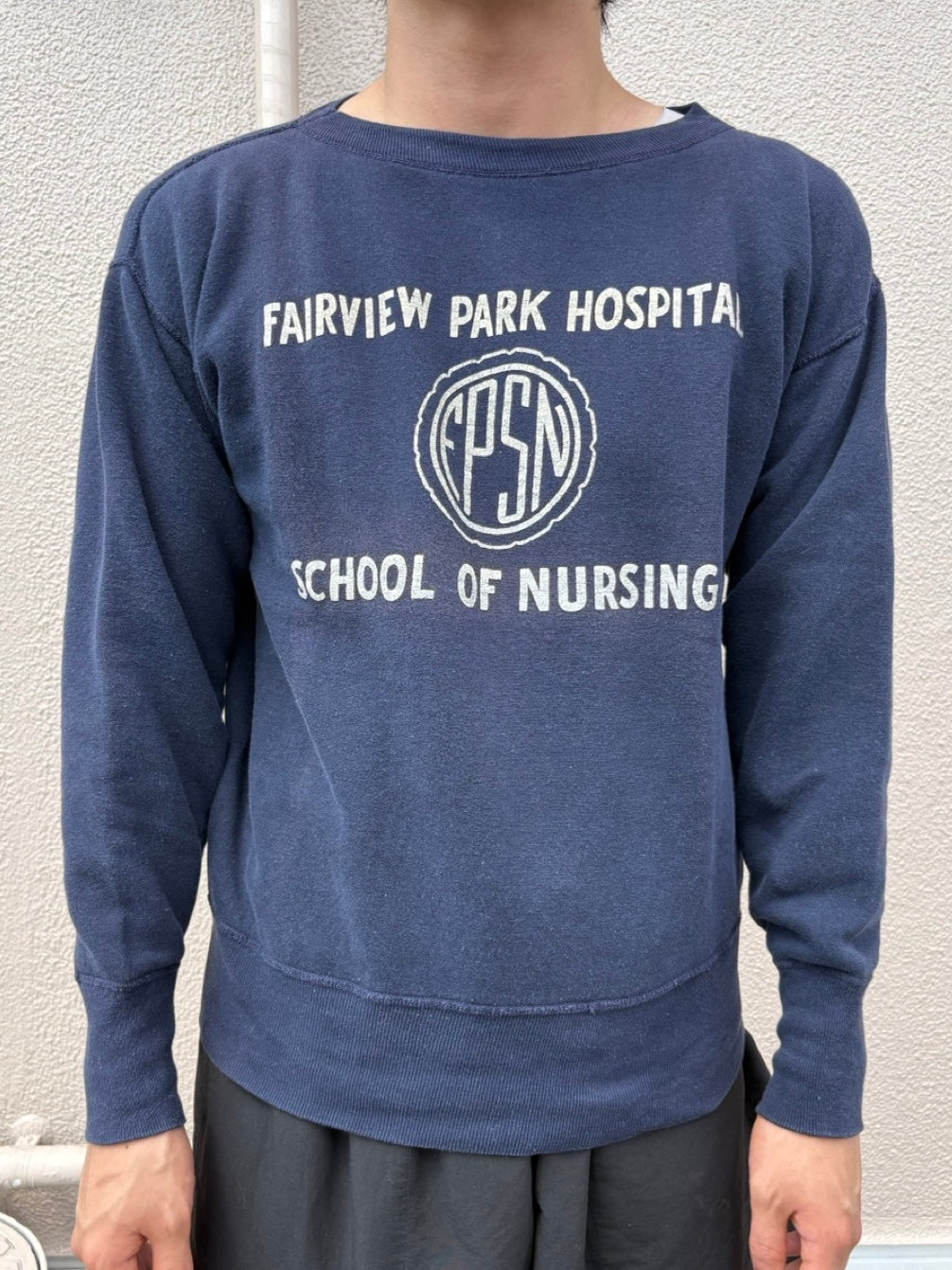 60's「FAIRVIEW PARK HOSPITAL SCHOOL OF NURSING」ラバープリントスウェット