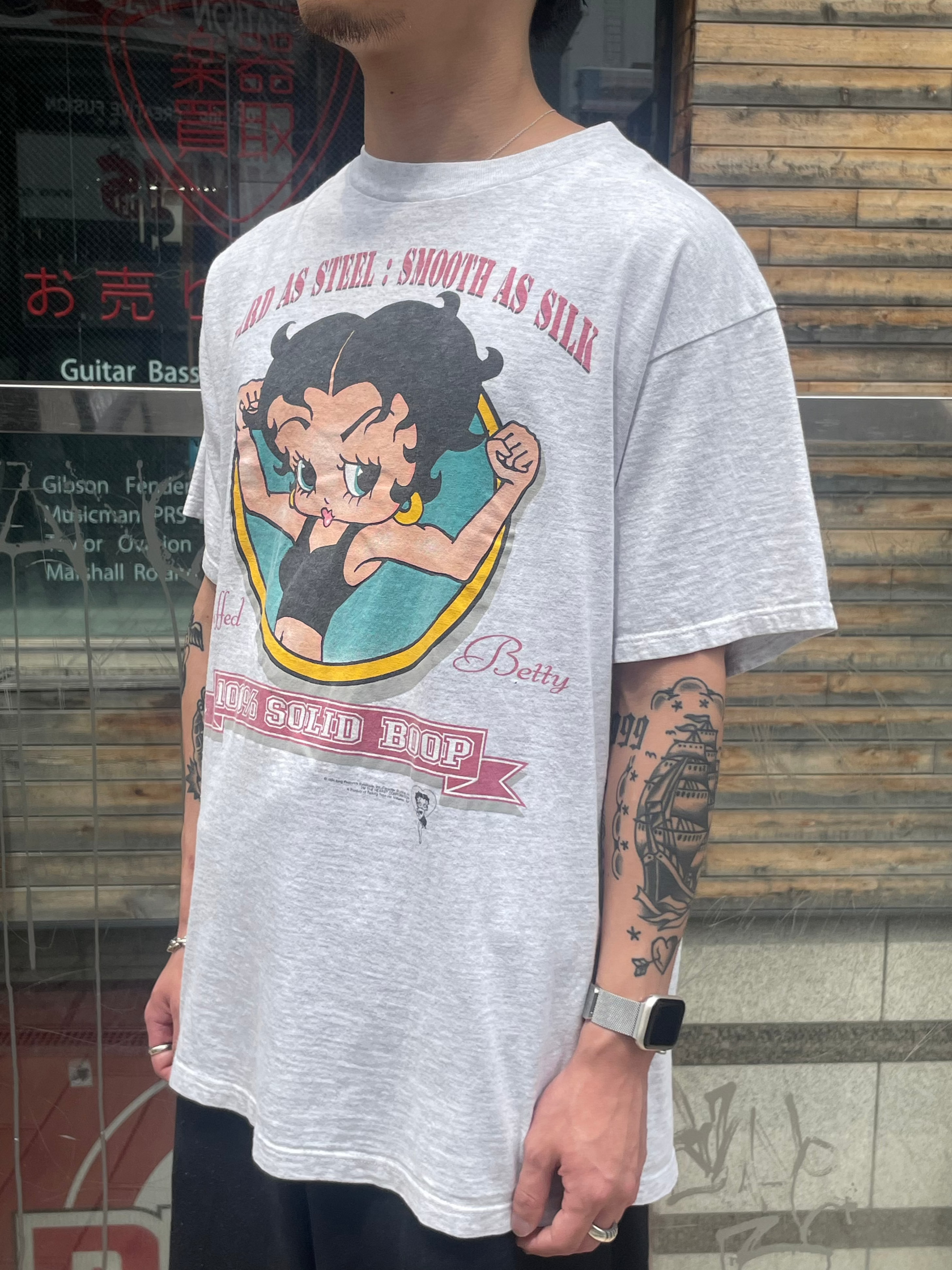 90's BETTY BOOP「HARD AS STEEL」USA製 キャラクターTシャツ