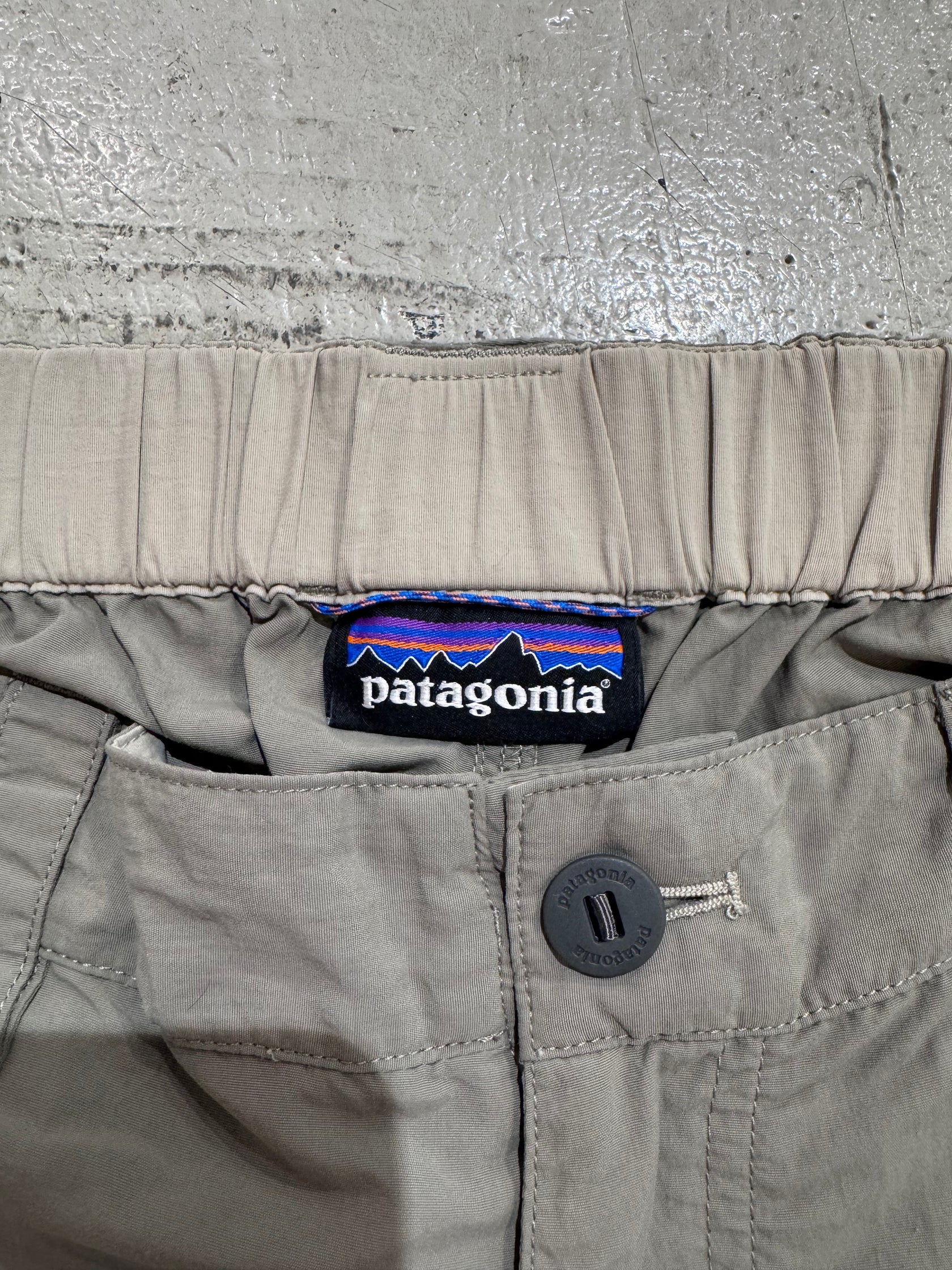 00’s PATAGONIA「Government lssue」ショーツ