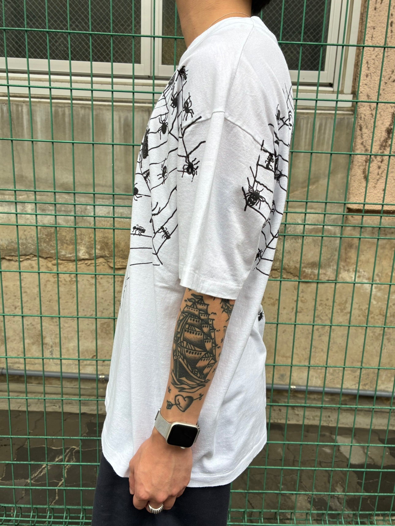 90's「SPIDER WEB PRINT」USA製 ホワイトTシャツ