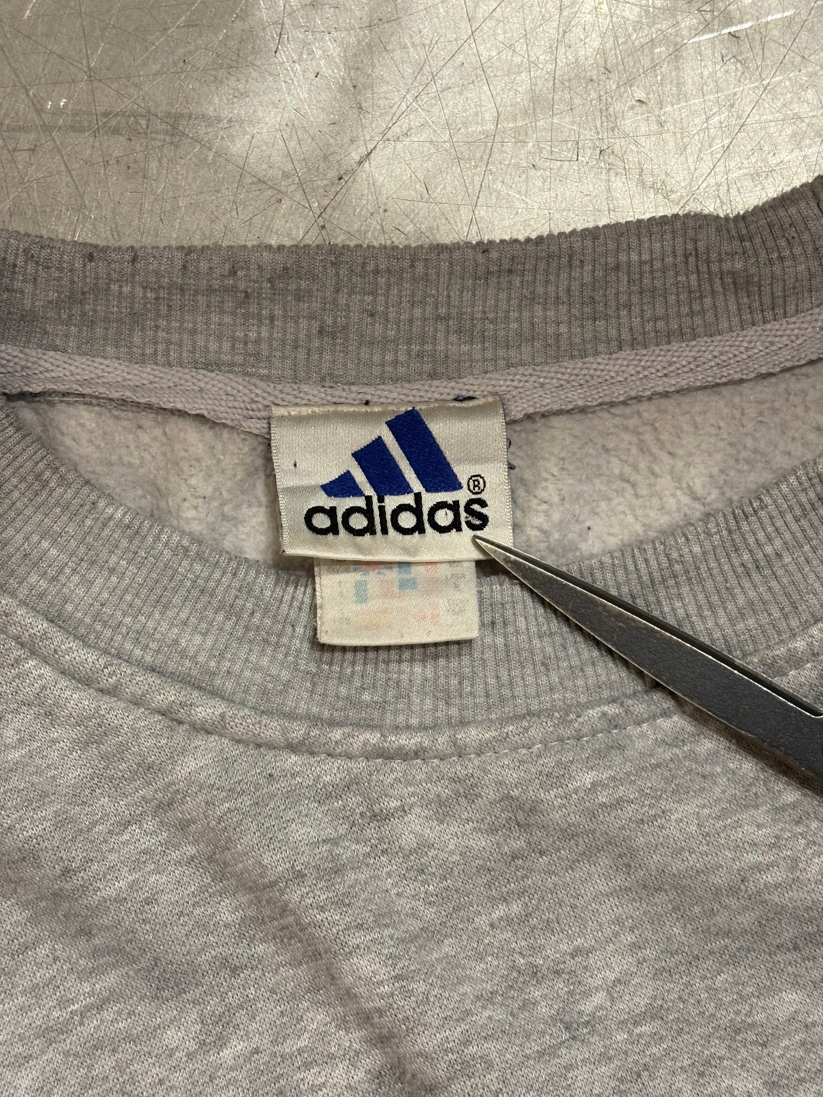90's adidas 国旗タグ スウェット