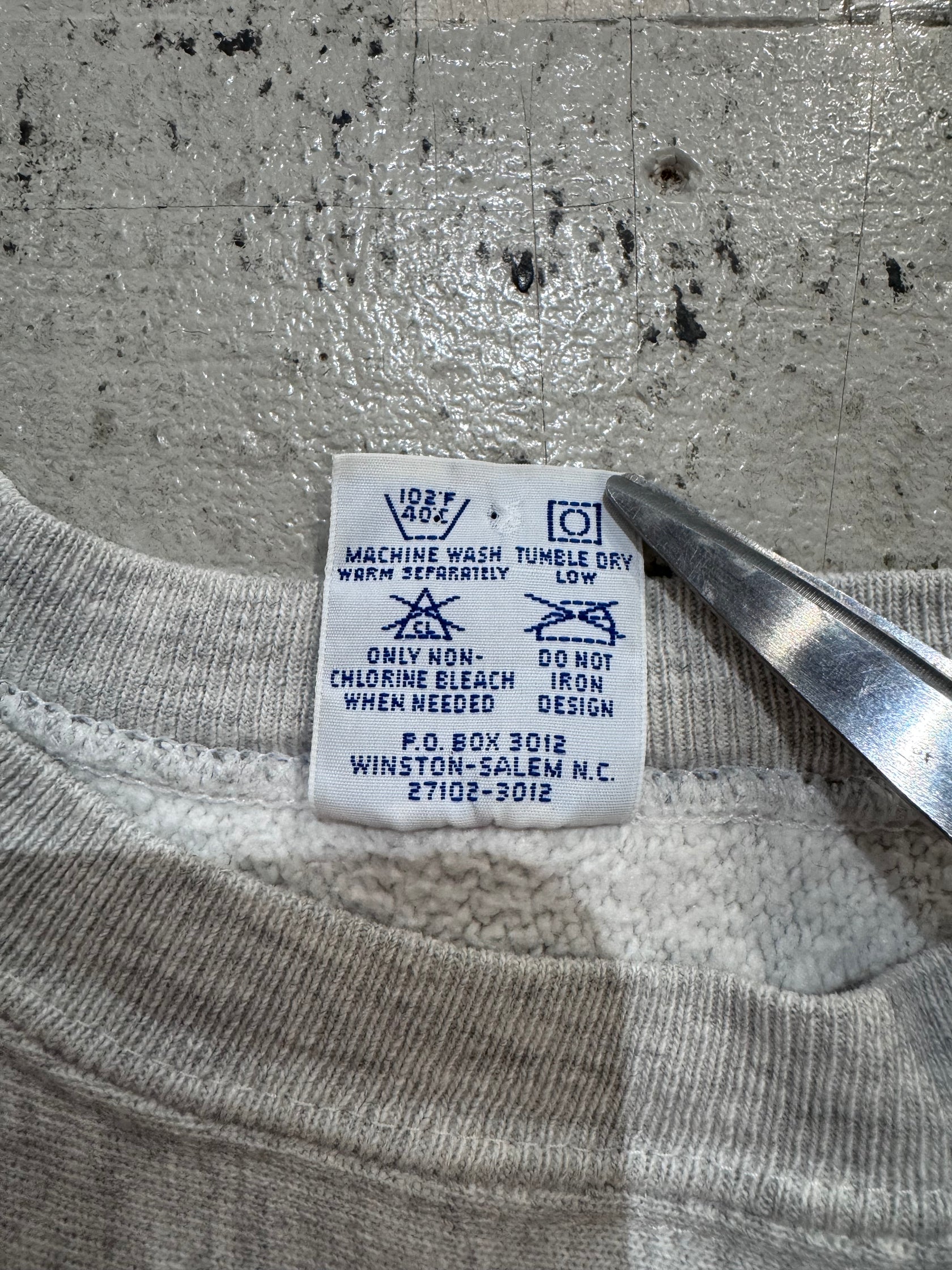 90’s Champion 「VIRGINIA TECH」REVERSE WEAVE USA製 スウェット