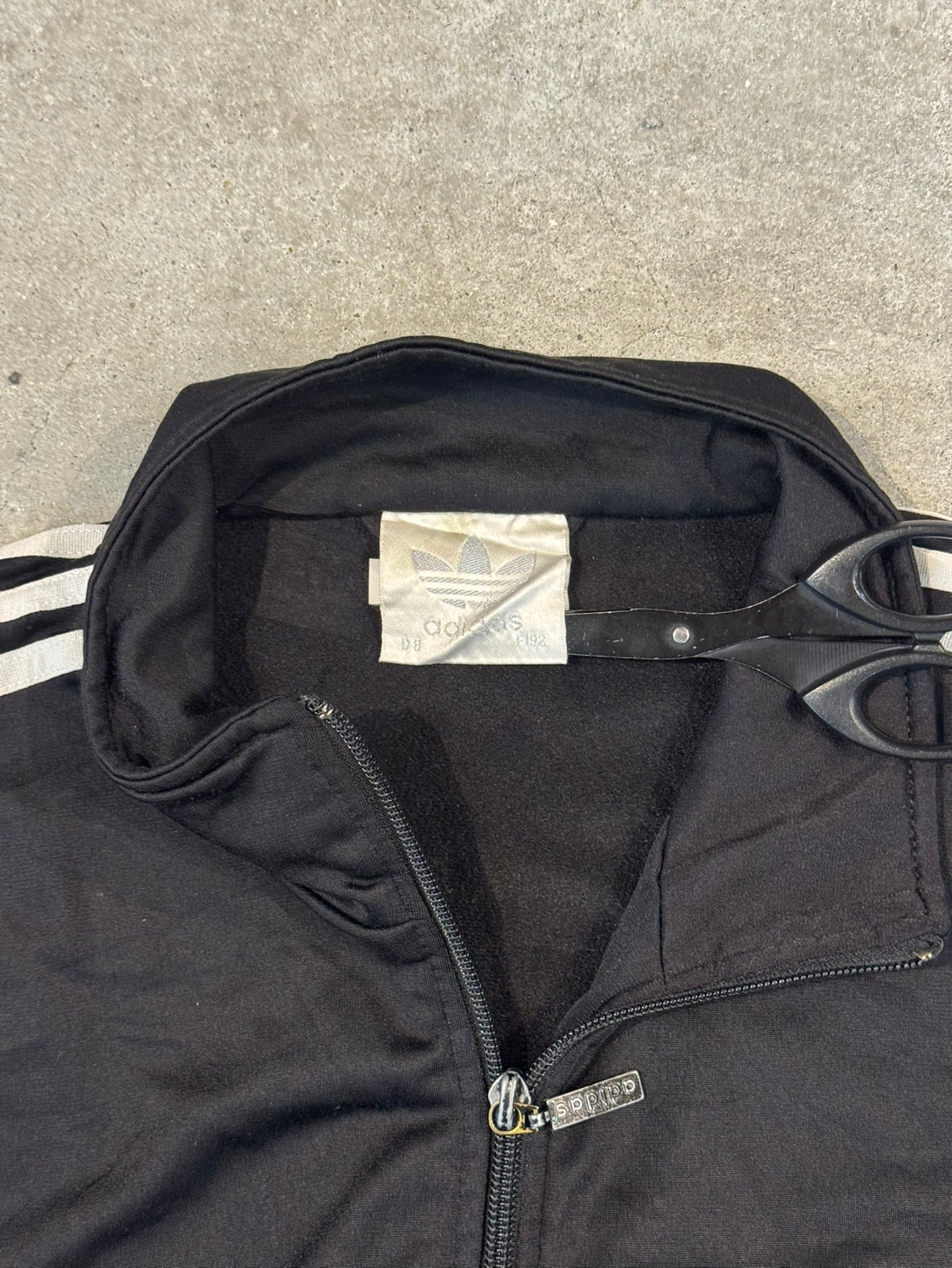 90's ADIDAS トラックジャケット