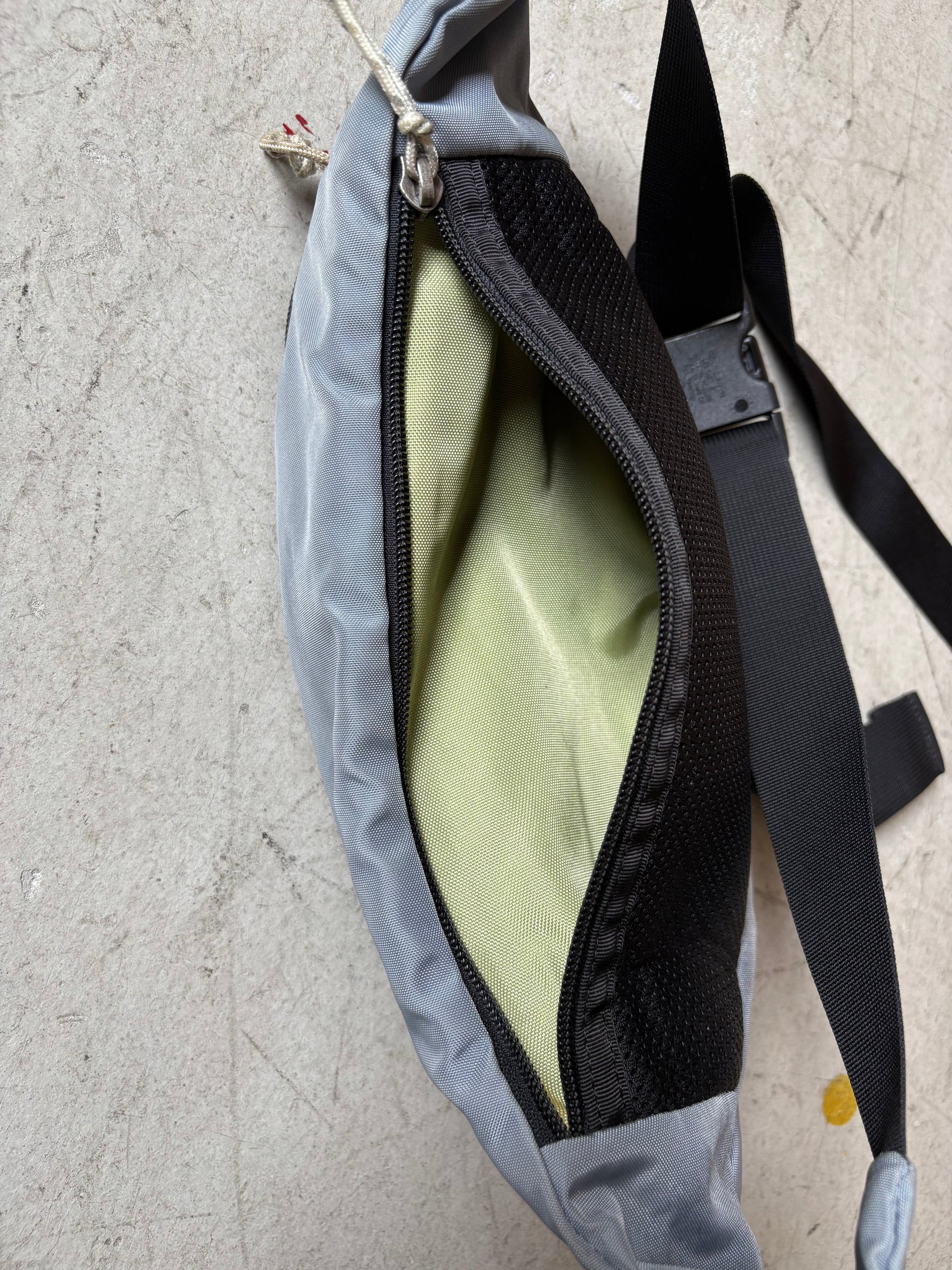 00's PATAGONIA「Hip Vault」ウエストポーチ