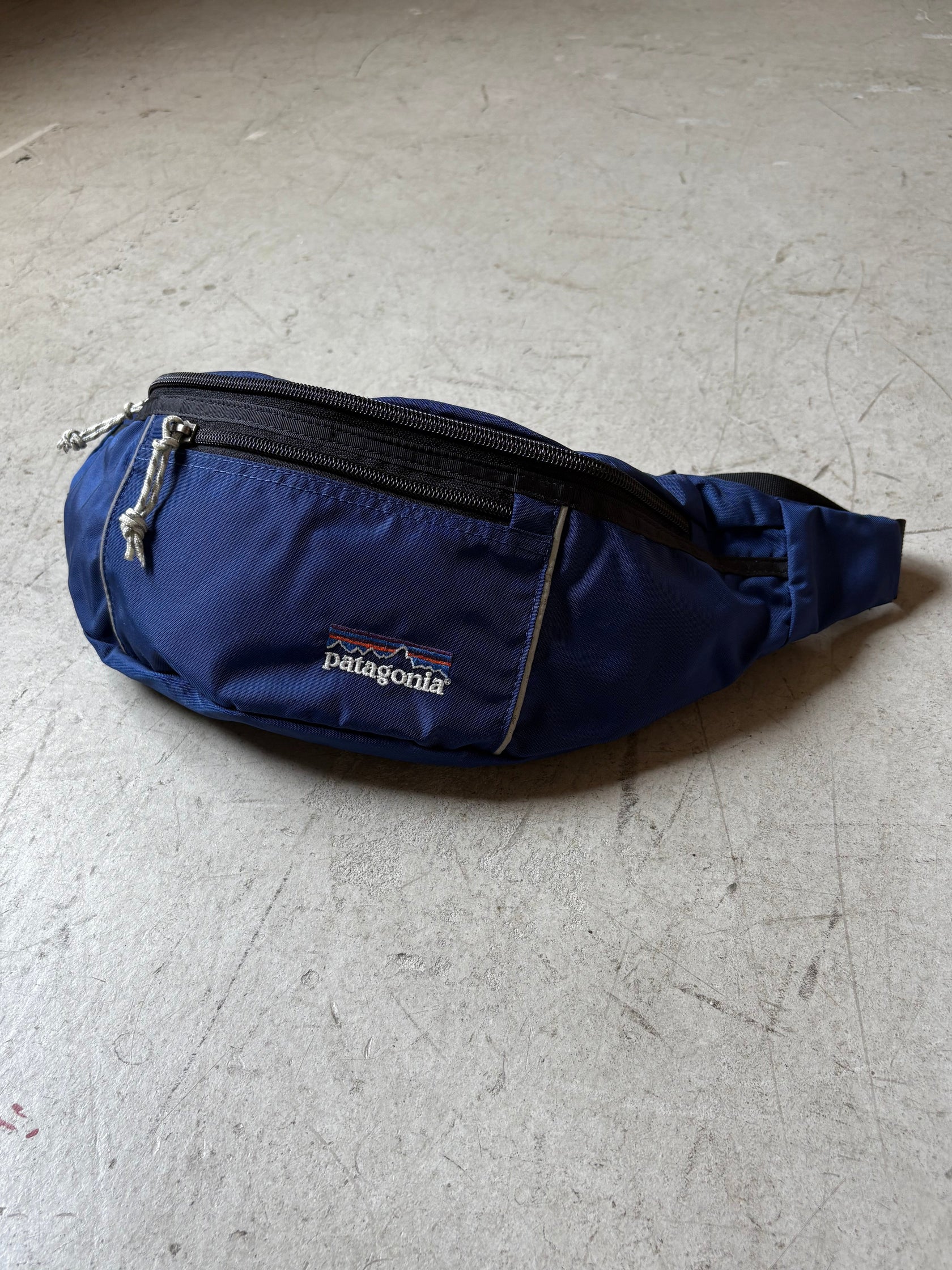 00's PATAGONIA「Hip Vault」ウエストポーチ