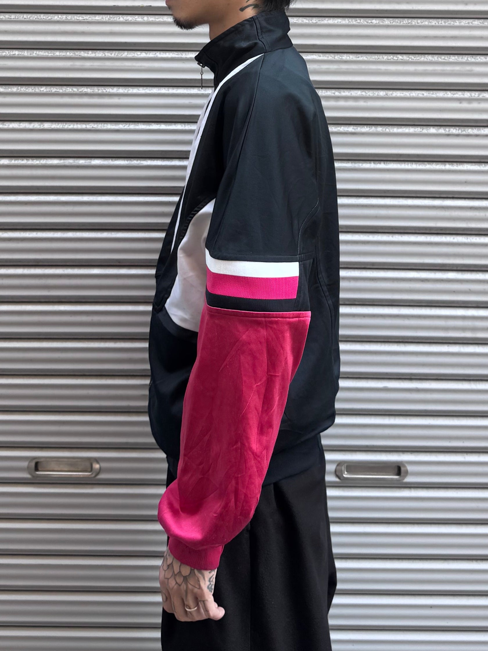 90's NIKE「INTERNATIONAL」トラックジャケット