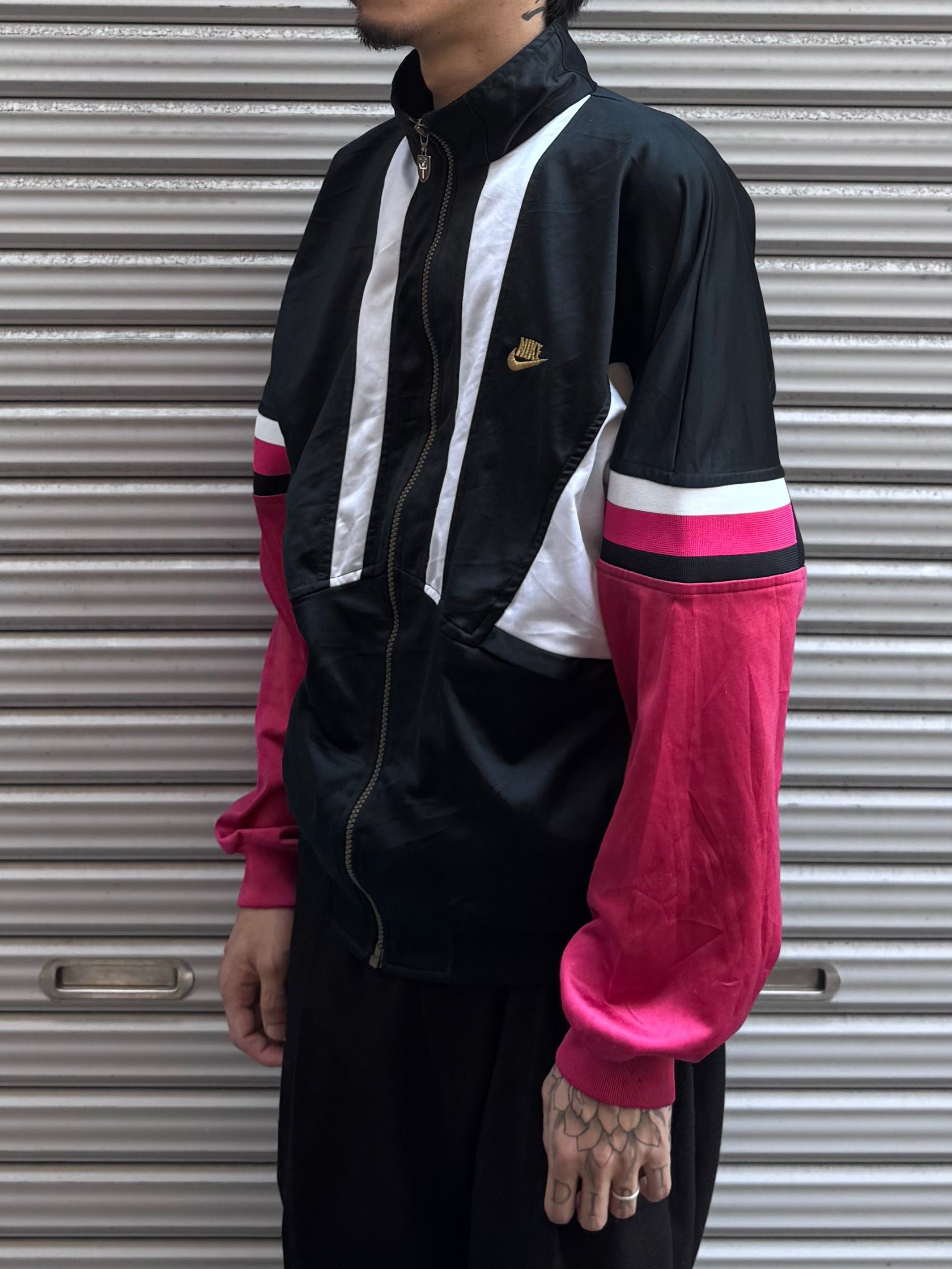 90's NIKE「INTERNATIONAL」トラックジャケット