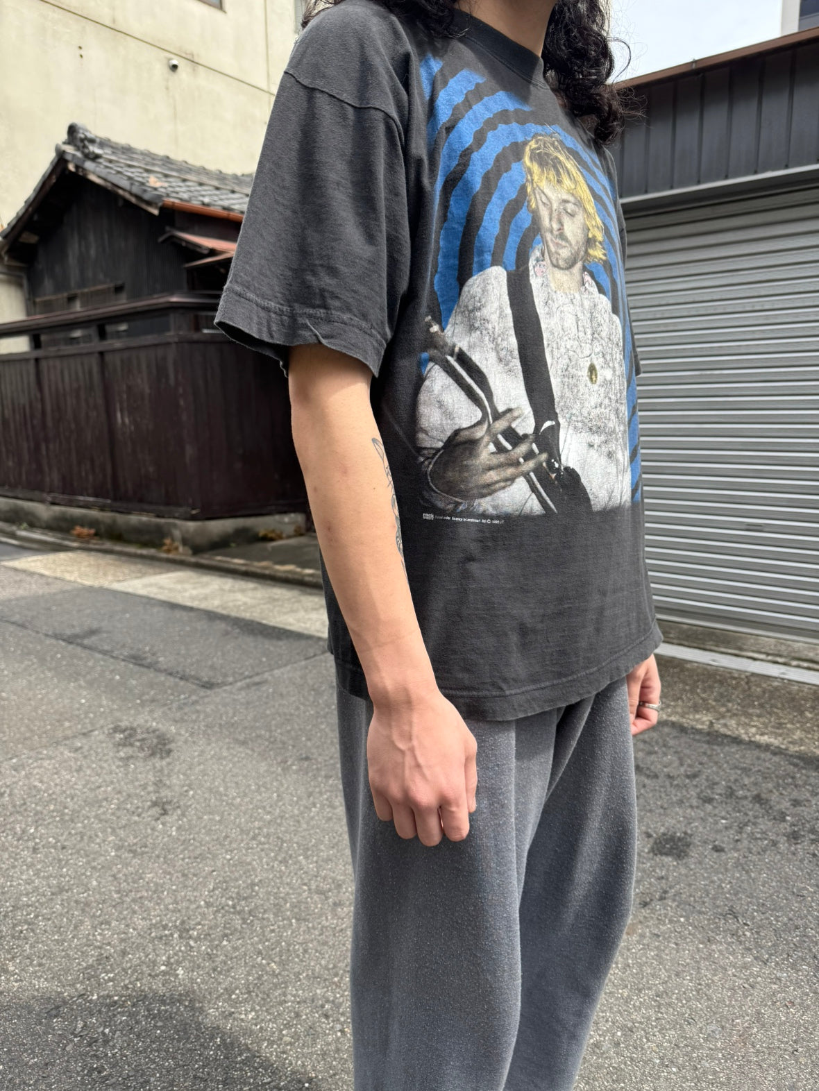 90's NIRVANA カートコバーン Hospital Gown Tシャツ