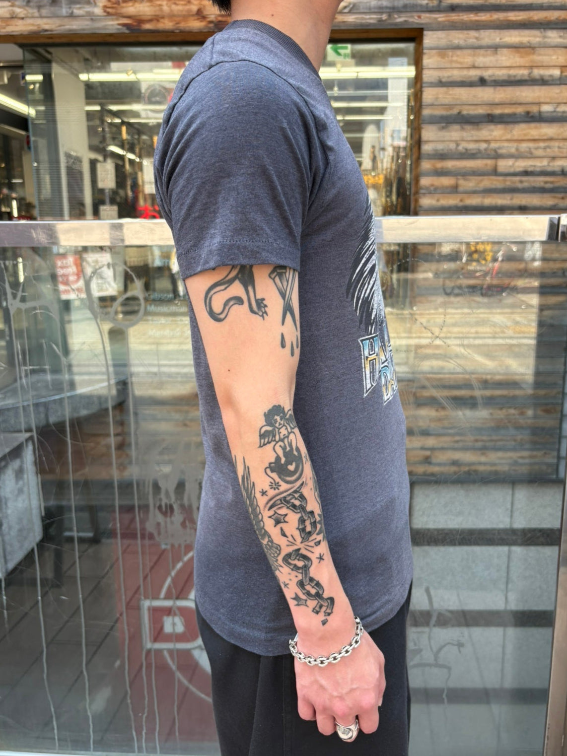 90's HARLEY-DAVIDSON「Eagleface」USA製 ハーレーTシャツ