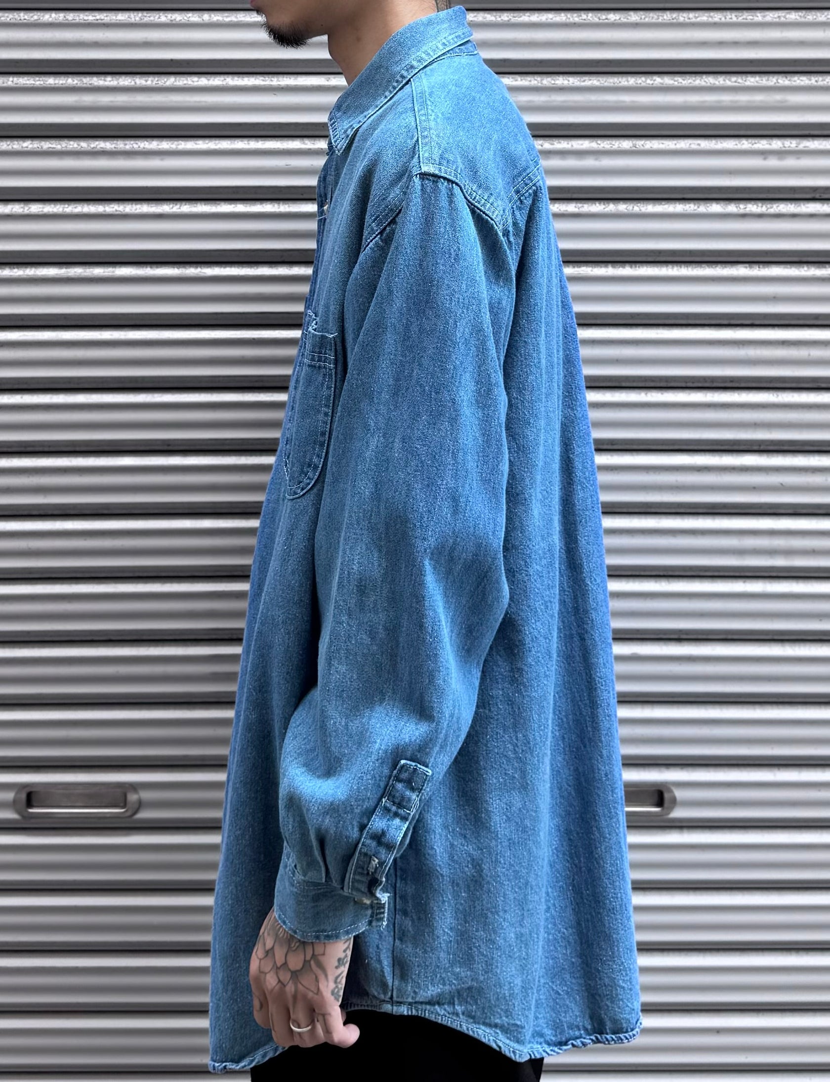 90’s MARLBORO USA製 デニムシャツ