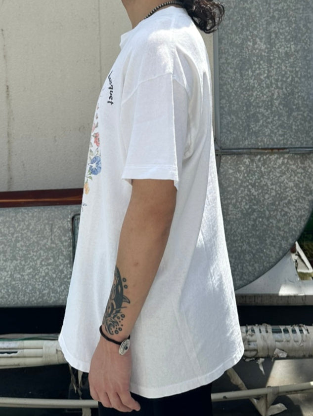 90's SWINDAL 「Count your friends as life's bouquet」ホワイトTシャツ