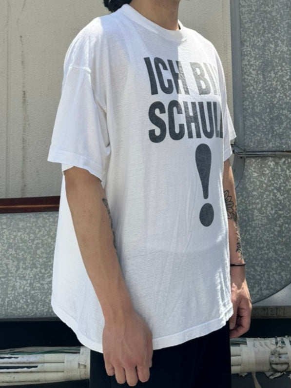 00's「ICH BIN SCHULD」ホワイトTシャツ