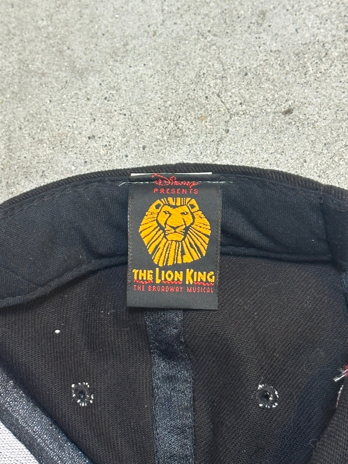 90's DISNEY「THE LION KING」キャップ