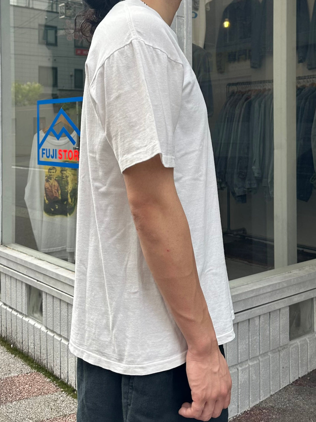 90's M.C.ESCHER 「手に持たれた反射球」アートTシャツ