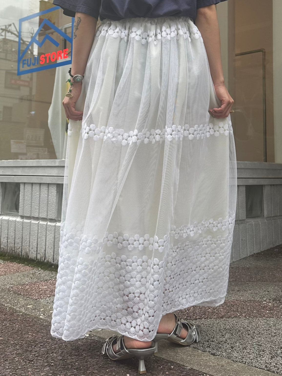 REMAKE LACE LONG SKIRT