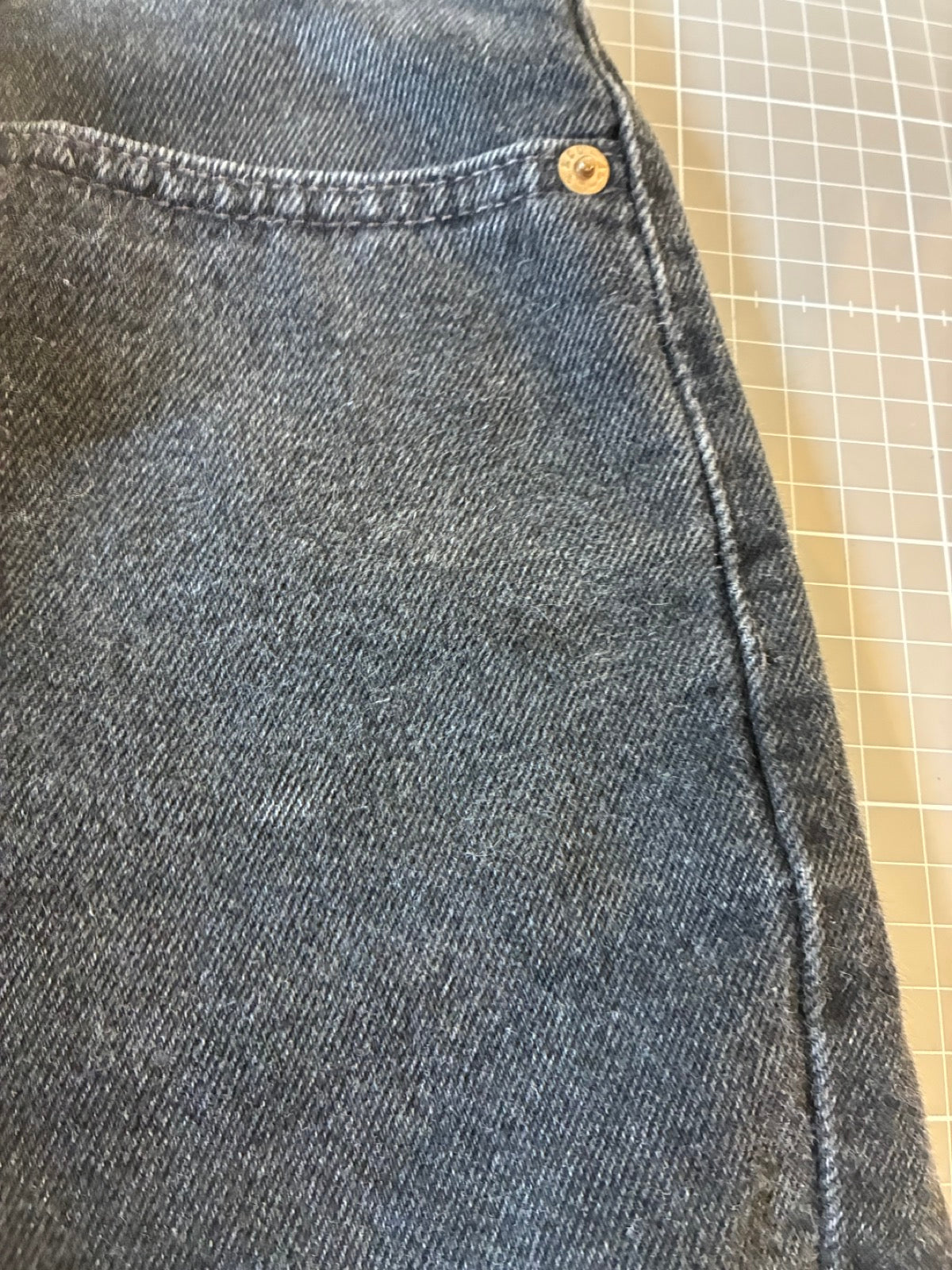 90's LEVI'S「550 RELAXED FIT」USA製 ブラックデニムショーツ