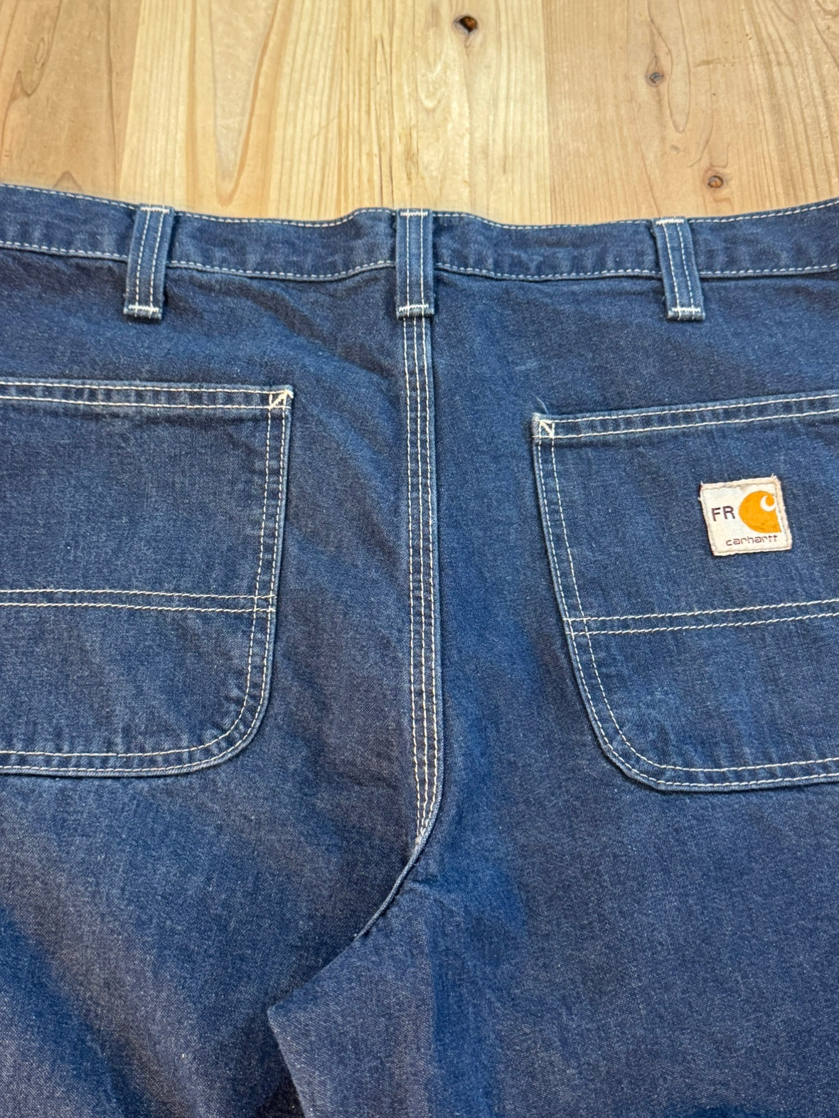 90's CARHART 「Dungaree Fit」ワークデニムパンツ