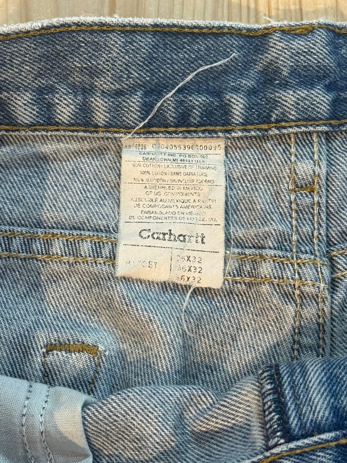 90's CARHART 「Relaxed Fit」ワークデニムパンツ