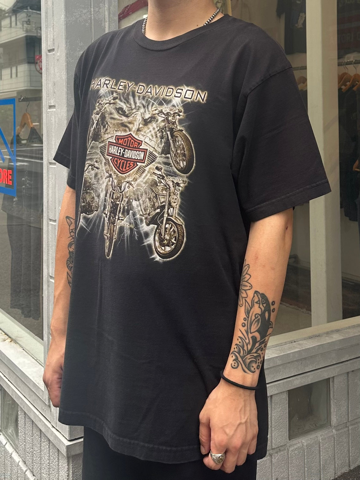 00's HARLEY DAVIDSON「Four motorbikes」ハーレーTシャツ