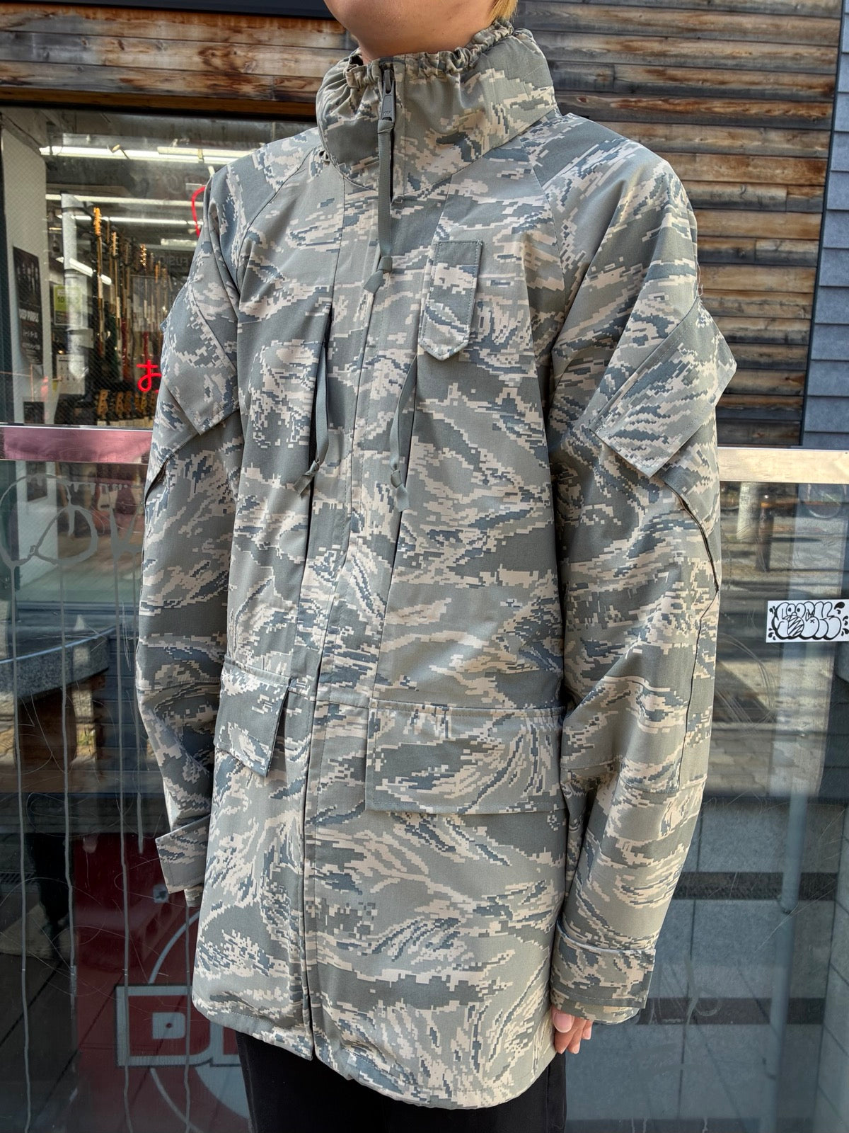 00's「U.S. AIR FORCE」 APECS パーカー